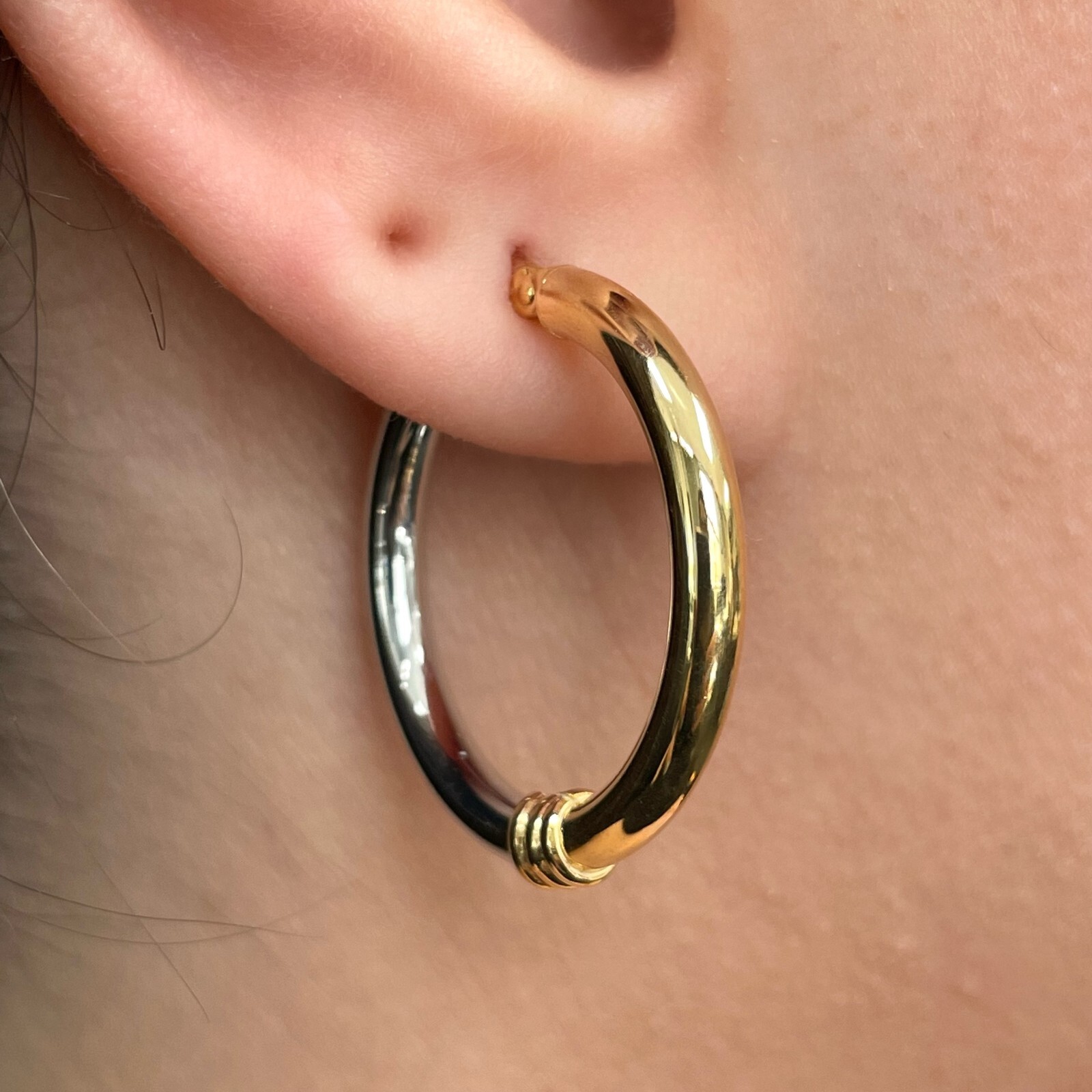 Italian 14k Yellow & White Gold Polished Medium Hollow Hoop Earrings 1.1″ 2.5g