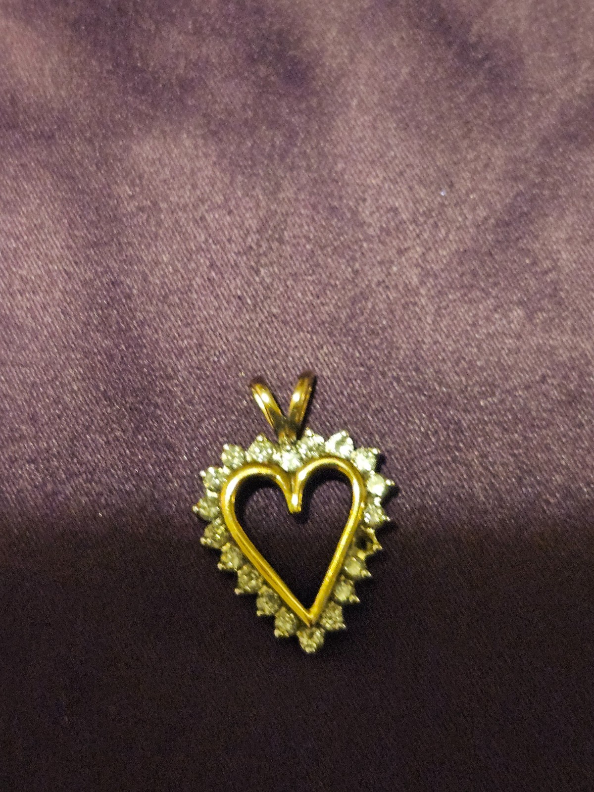 10Kt Yellow Gold 1/2ct Diamond Heart Pendant Necklace Stamped and Tested