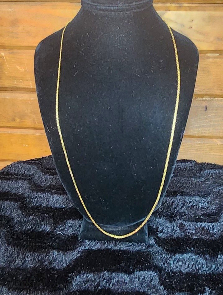 10K Yellow Gold Box Chain Necklace w/ Lobster Clasp, No Stone
