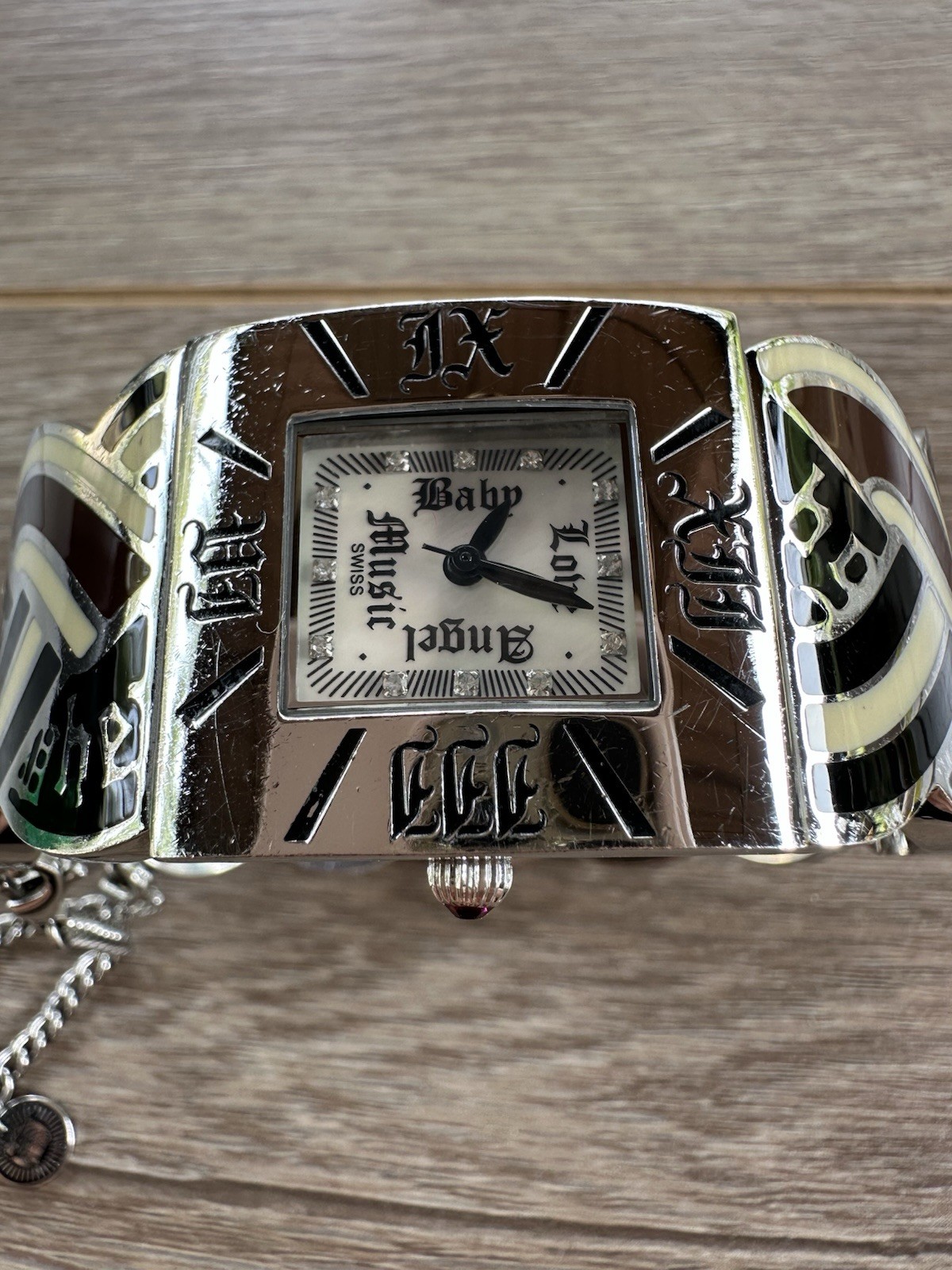 Rare Vintage Y2K L.A.M.B. Gwen Stefani Enamel & Metal Cuff Bangle Wrist Watch