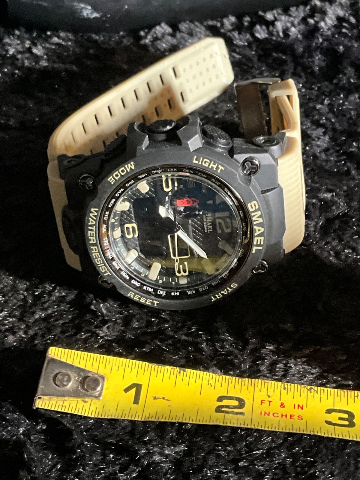 SMAEL Watches for Men 50M Waterproof Quartz Dual Display Wristwatch