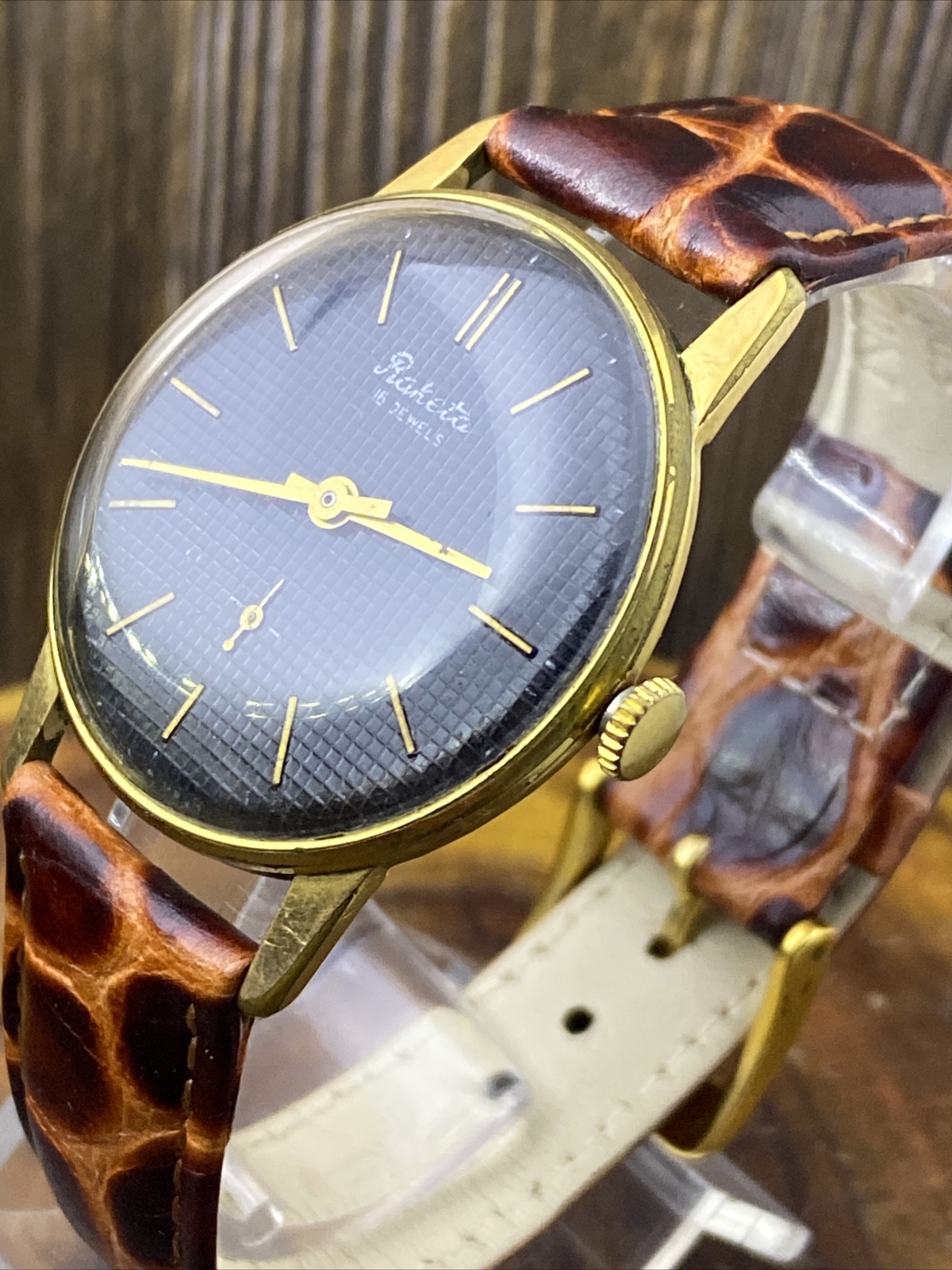 Vintage USSR Dress Watch RAKETA Mechanical 2603 16j wristwatch Shockproof #2886