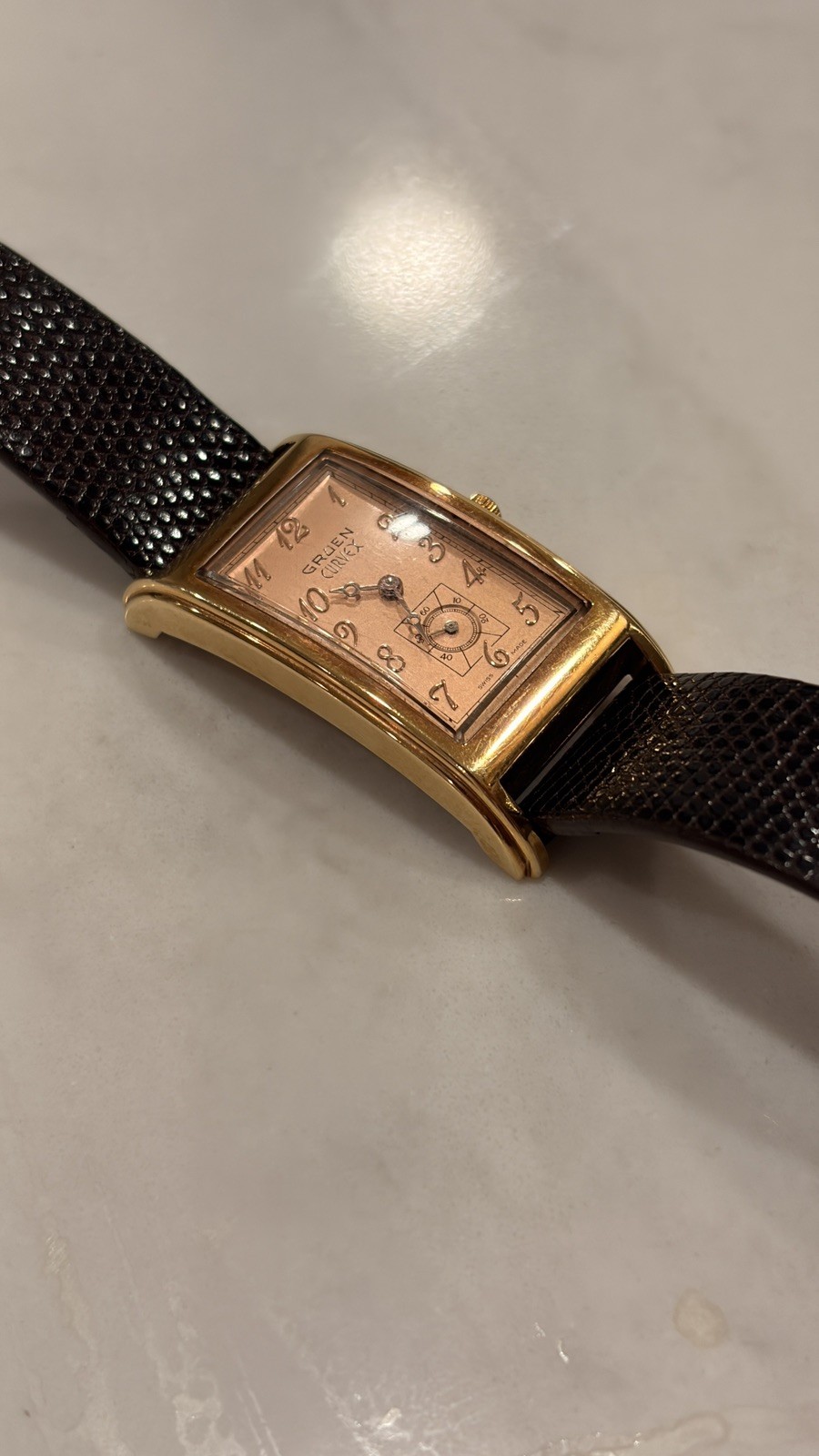 GRUEN CURVEX MEN’S WRIST WATCH MODEL GS1219 (working)