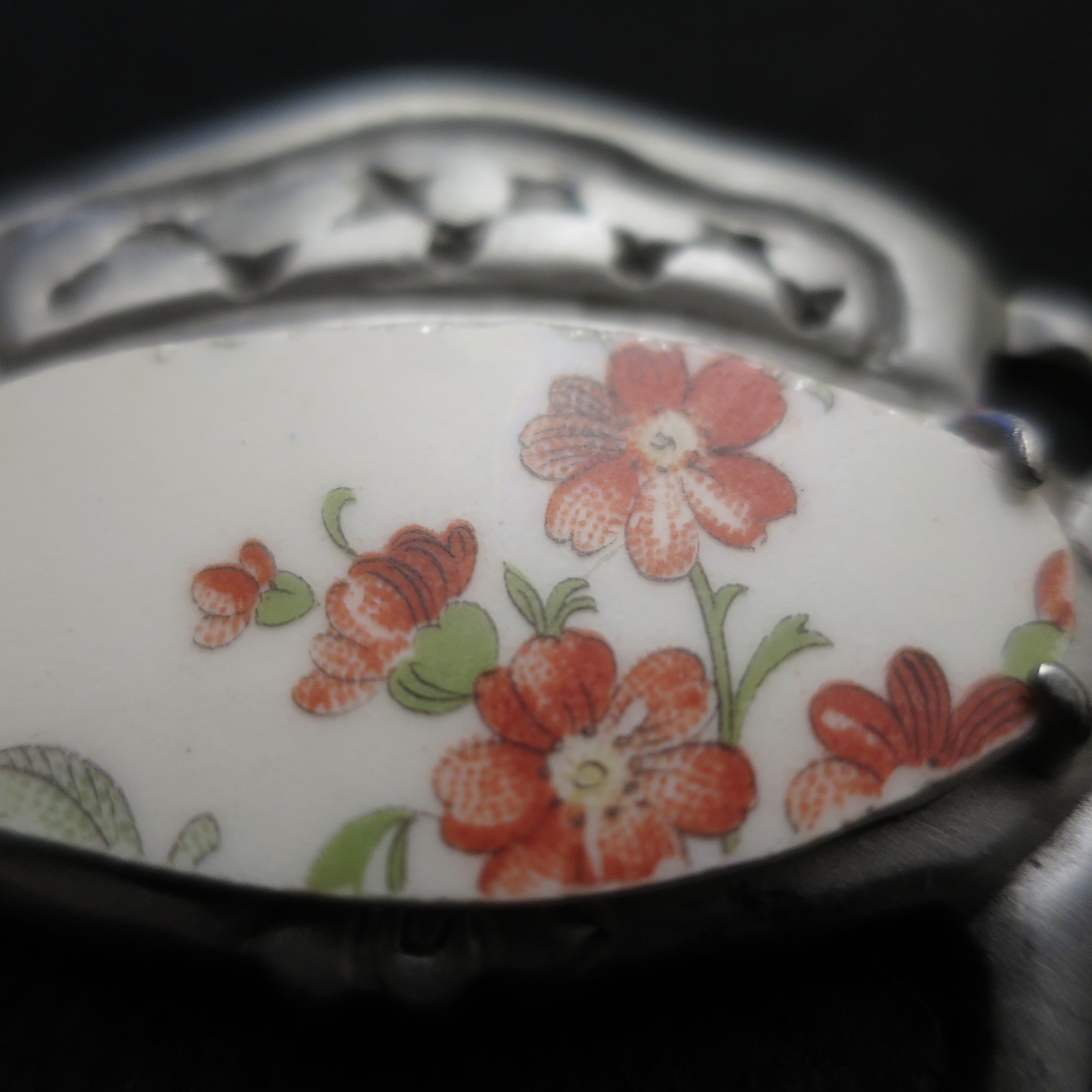 Home Style Co. Couch Brooch Cottagecore Cunningham & Pickett China Seat Sofa VTG