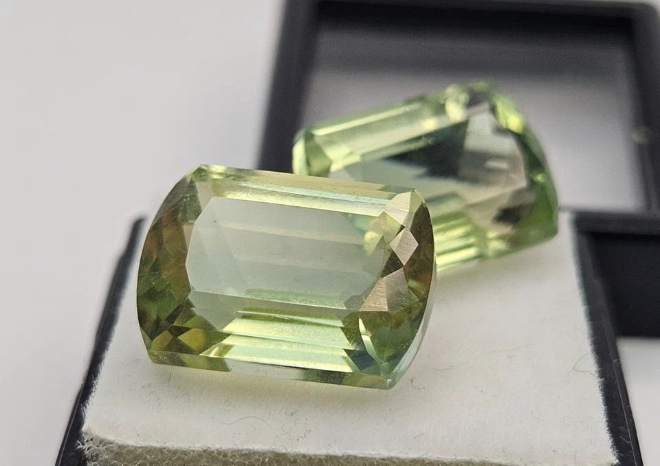 Tourmaline 19.35 Ct Cushion Cut Bi-Colour Gemstone Pair For Earrings