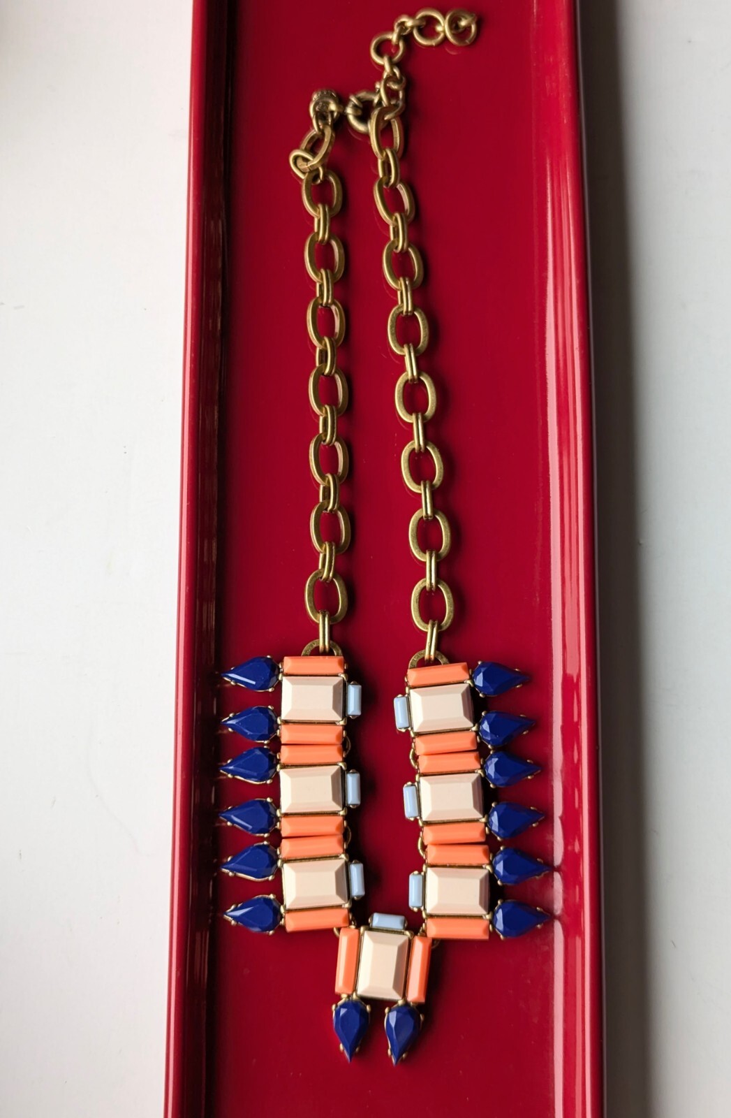 Bold J CREW Acrylic Stone Collar Peach BLUE Orange 18″ Gold Tone NECKLACE