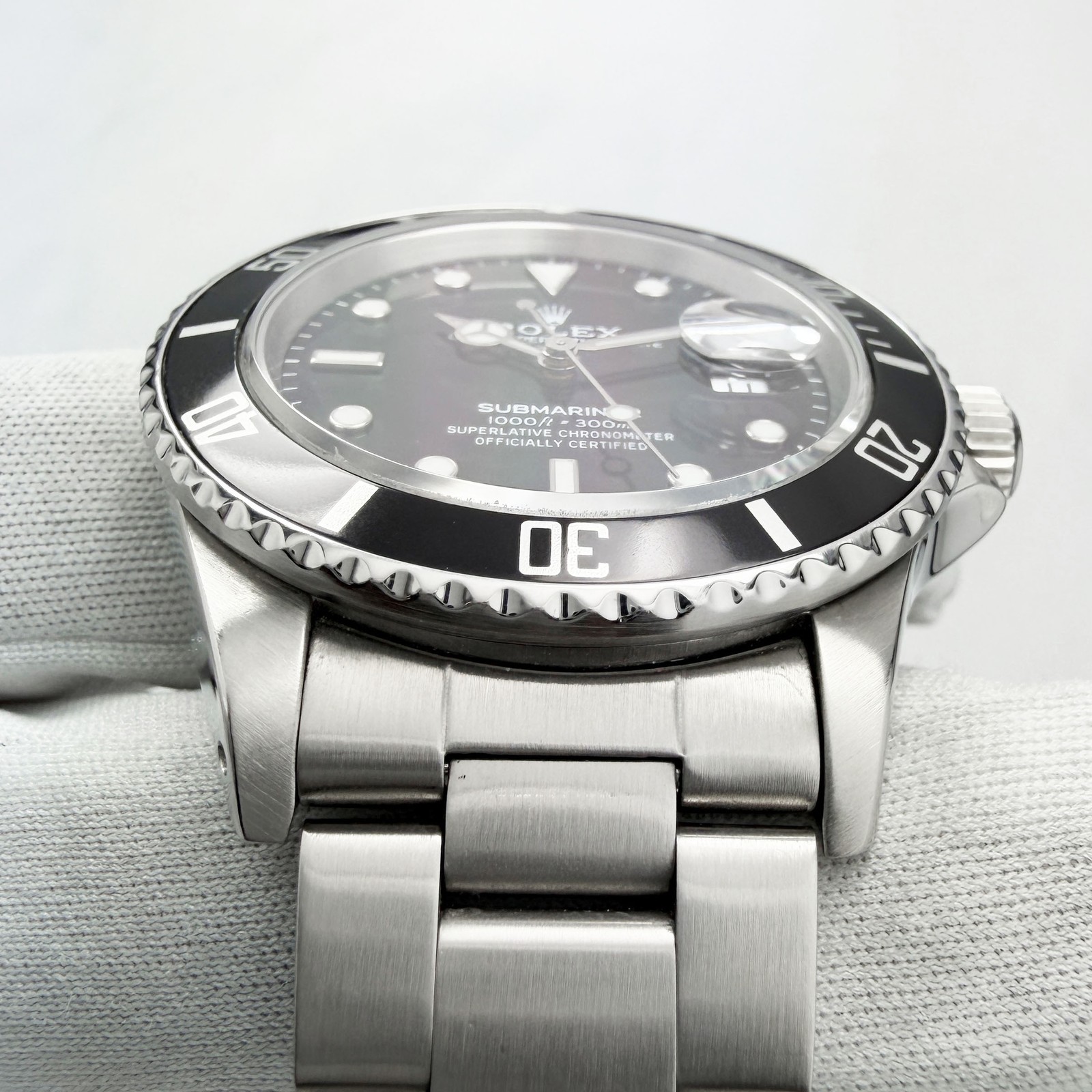 1987 Rolex Submariner Date 168000 40MM Black Dial Stainless Steel