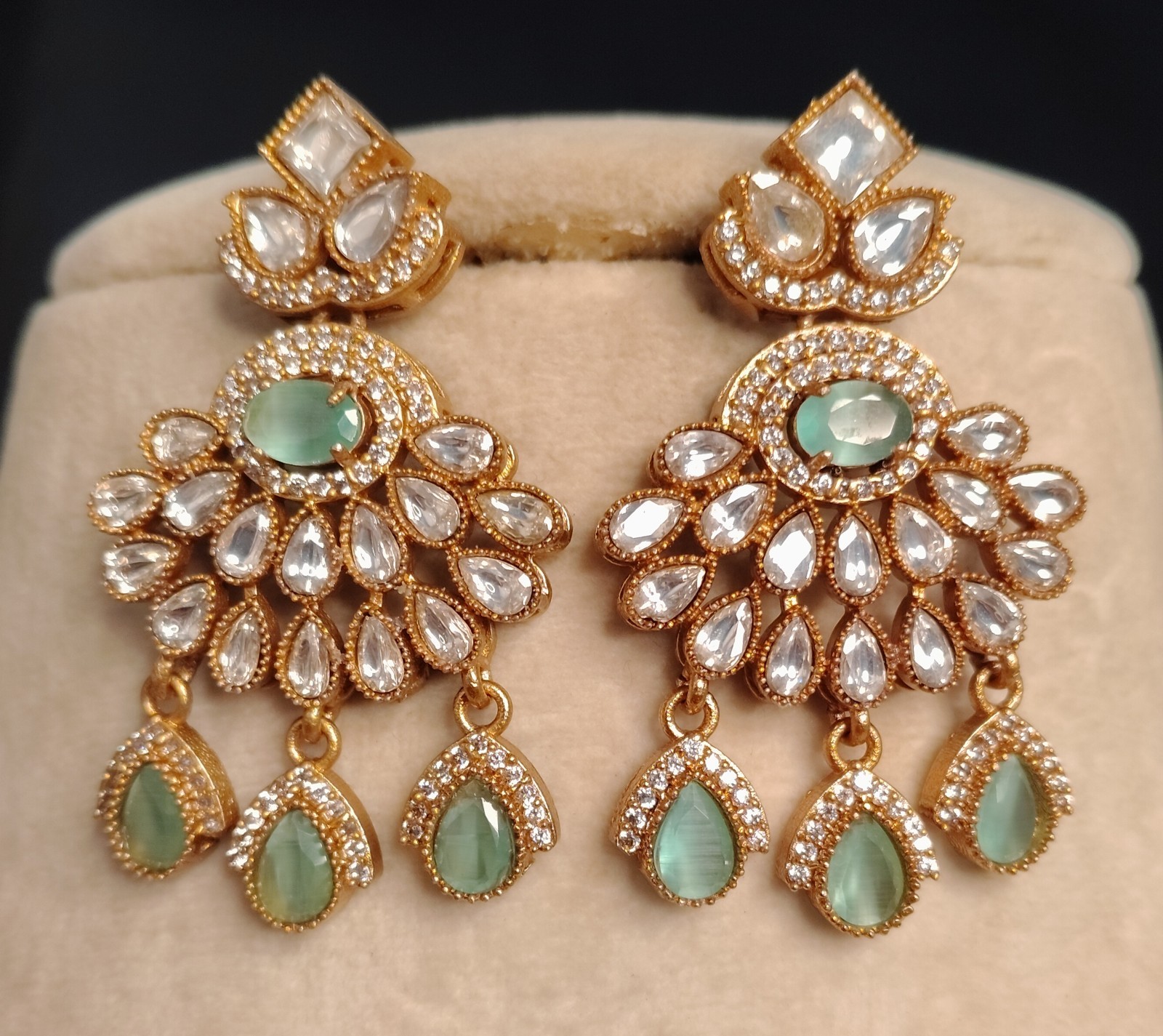 Ayat Mint Green Kundan Pearl Necklace Set with Earrings Roz Jewellers.
