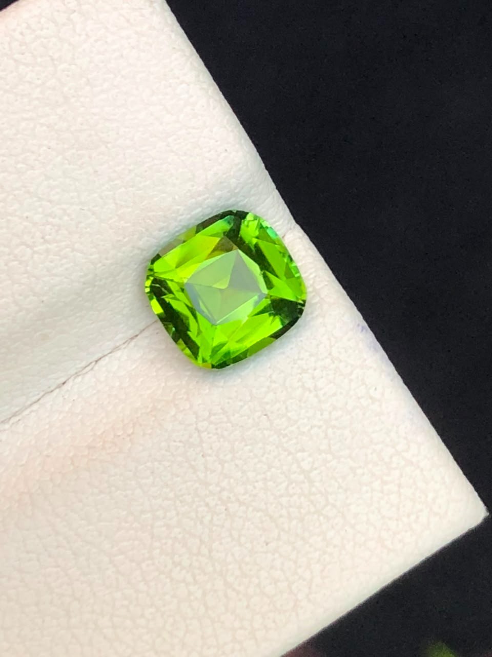 1.60ct Natural Loupe Clean Neon Lime Green Tourmaline Cushion Cut Loose Gemstone