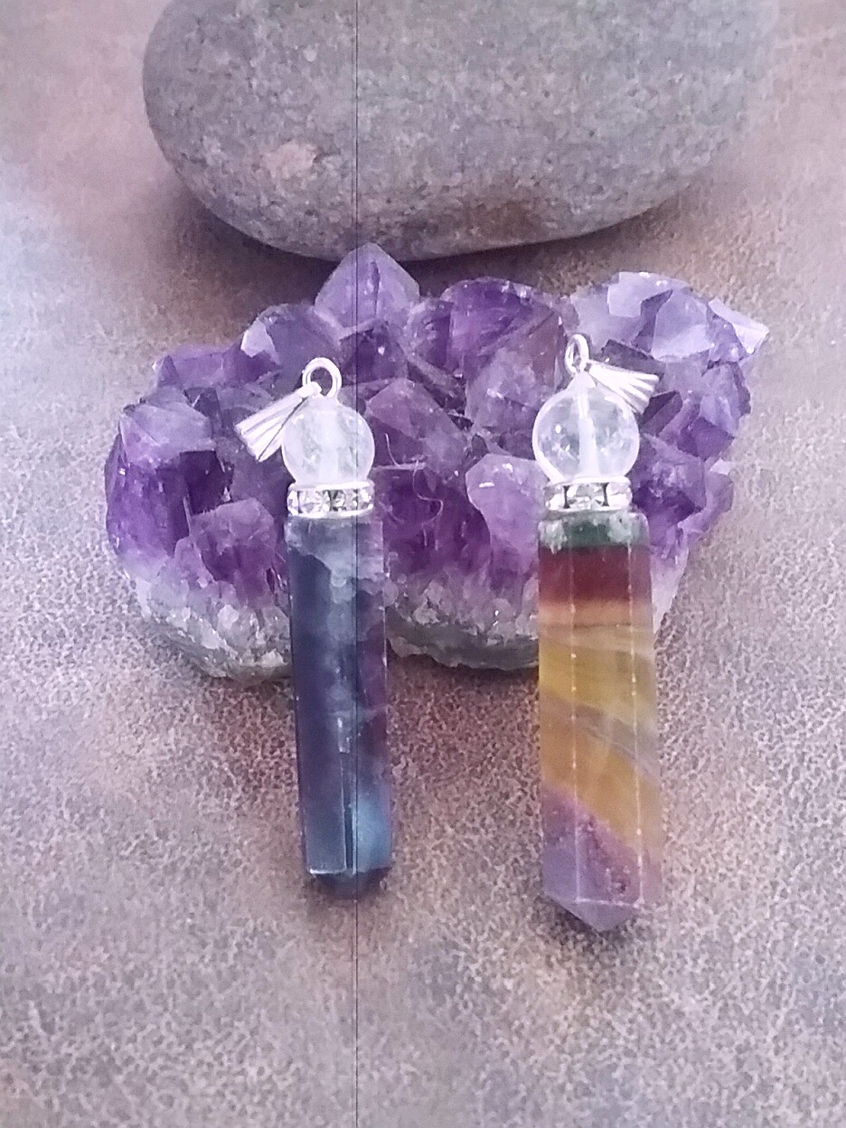 2 Pendants, 60 CARAT PURPLE FLUORITE PENDANT & RAINBOW FLUORITE PENDANT
