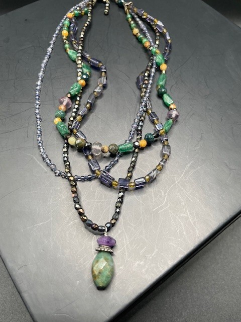 Vintage Shane Boyner Tagged Glass and Stone Beaded Necklace