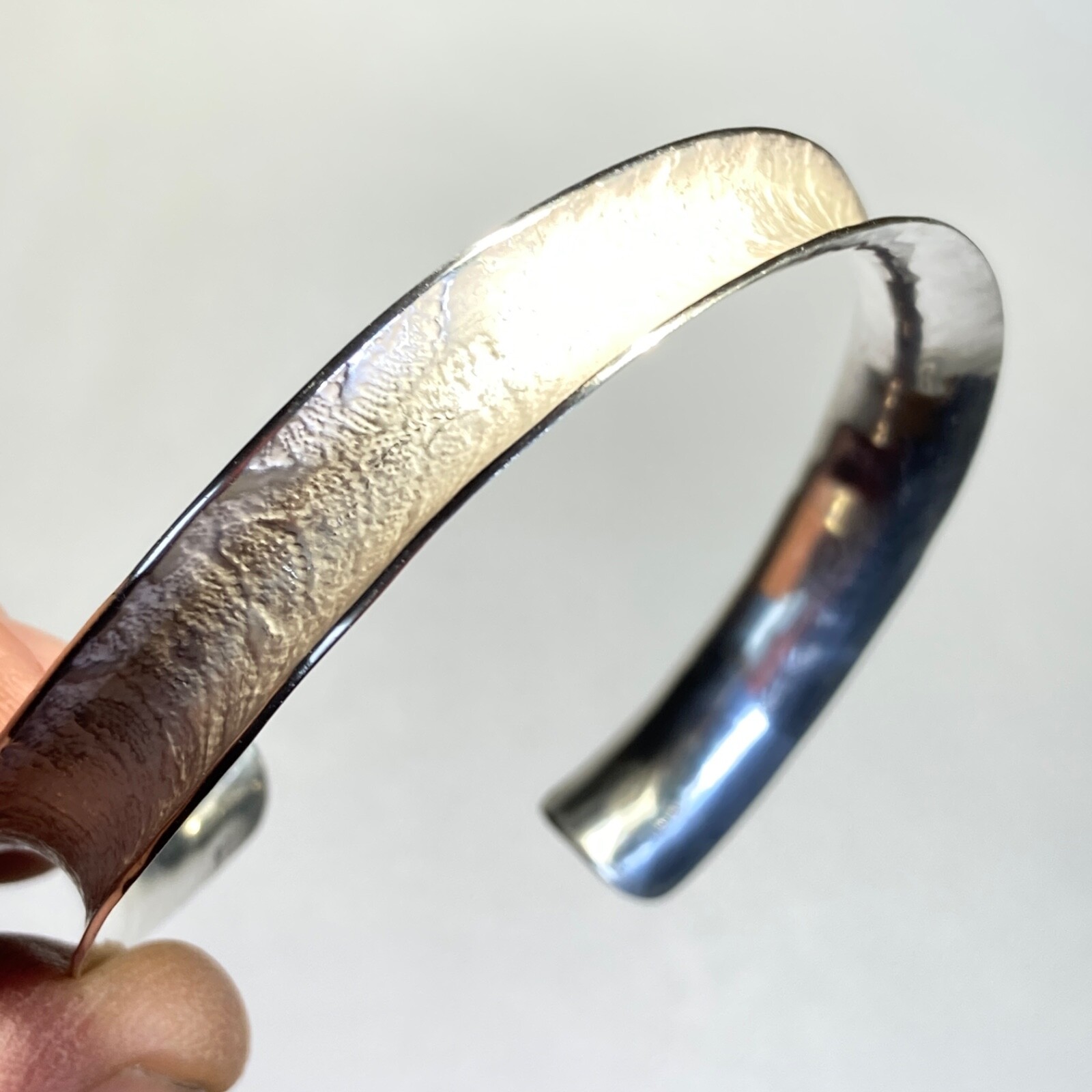 Artist Concave Cuff Bangle Bracelet Sterling Silver 13g Vintage 2 1/8 in ID i77