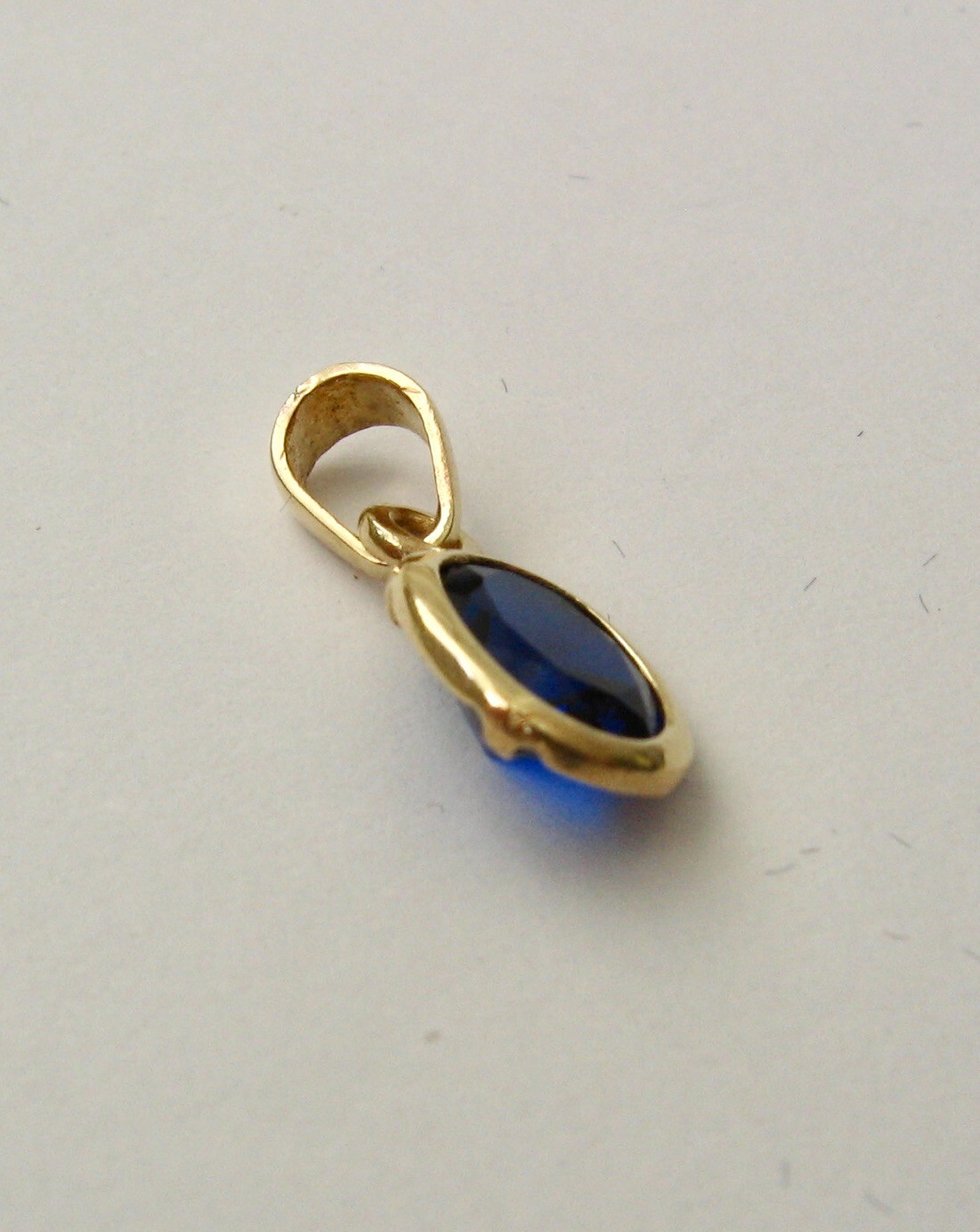 8x6mm GENUINE 9K 9ct SOLID YELLOW GOLD SEPTEMBER BIRTHSTONE SAPPHIRE Pendant