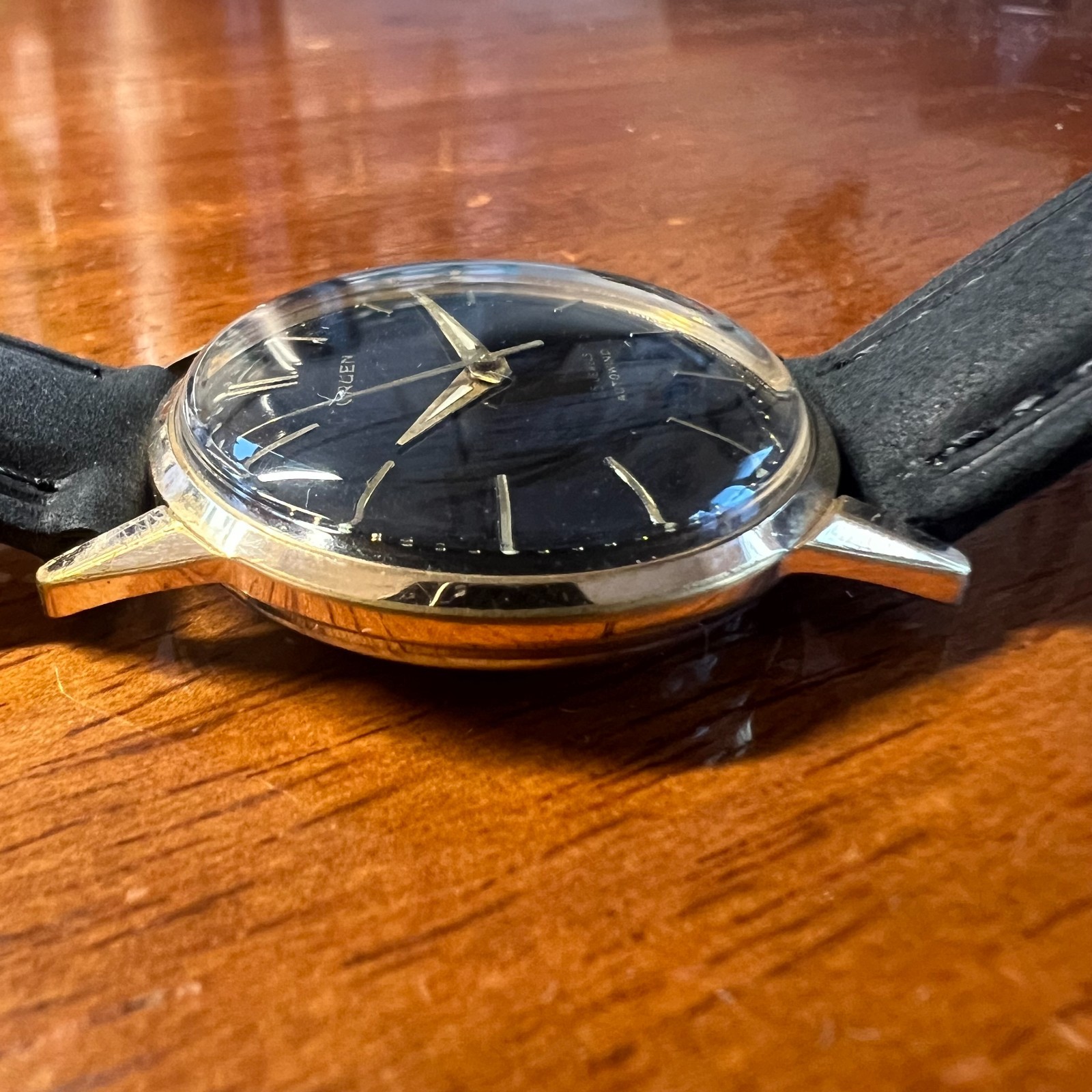 Vintage Gruen Automatic Watch, Gold Tone Case, Black Dial, Mid-Century Men’s