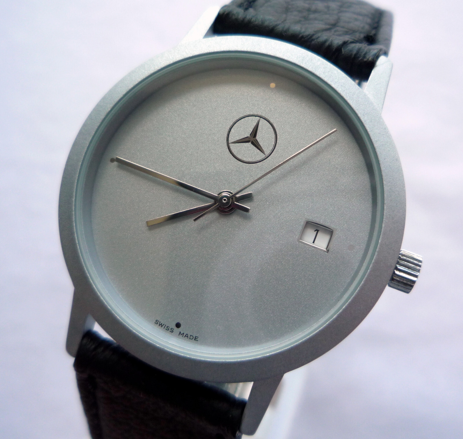 Mercedes Benz Vintage Classic Car Accessory Sport Basic Design Swiss Made Watch