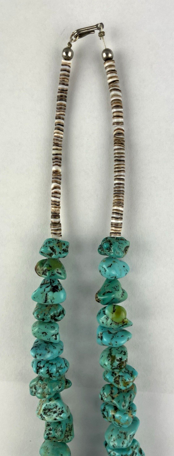 Vintage Chunky Southwest Turquoise & Shell Necklace 27, 1/2″ 61 Pieces Turquoise