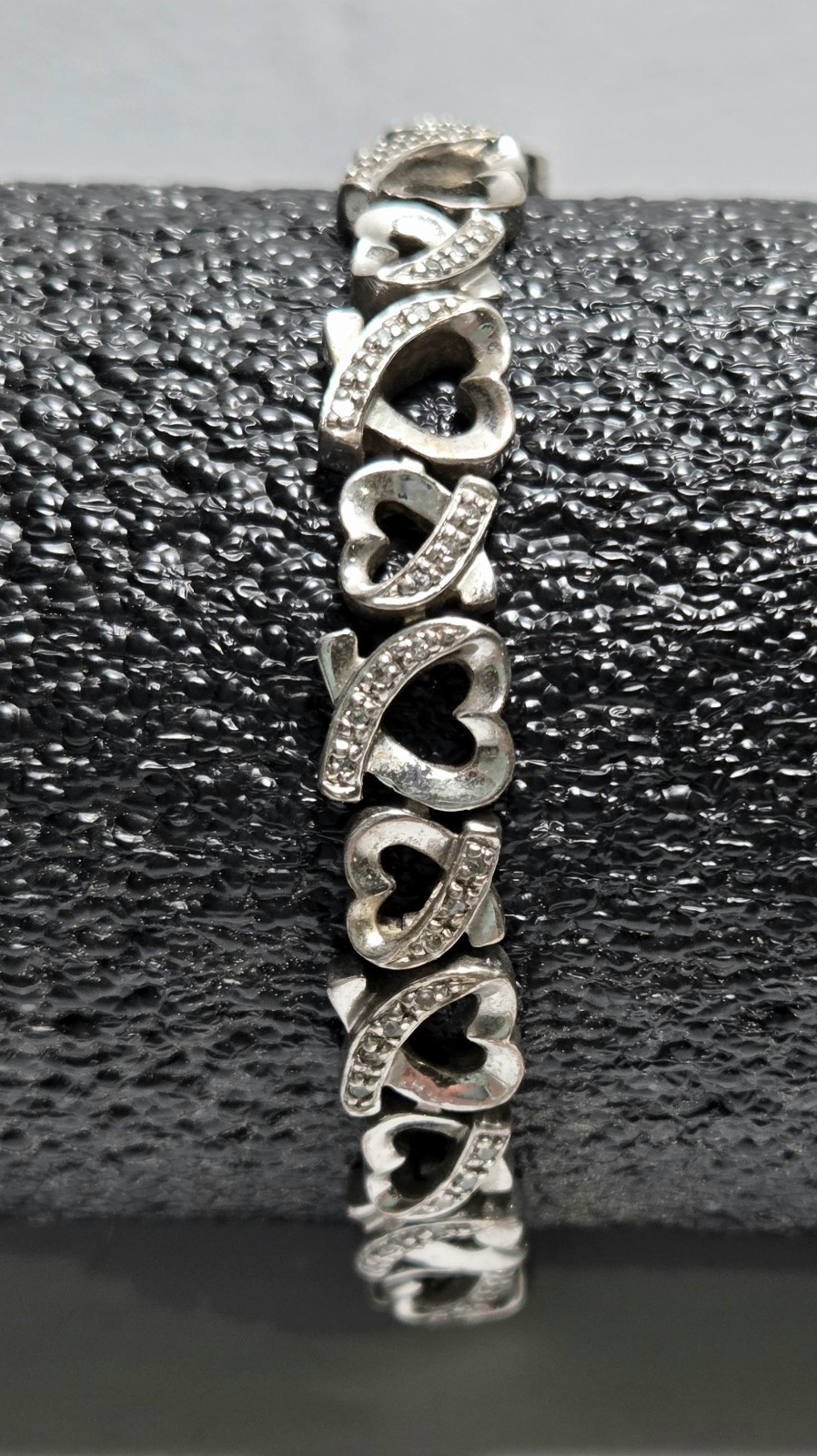 Vintage 925 Sterling Silver Diamond Accents Heart Link Tennis Bracelet 7¼”