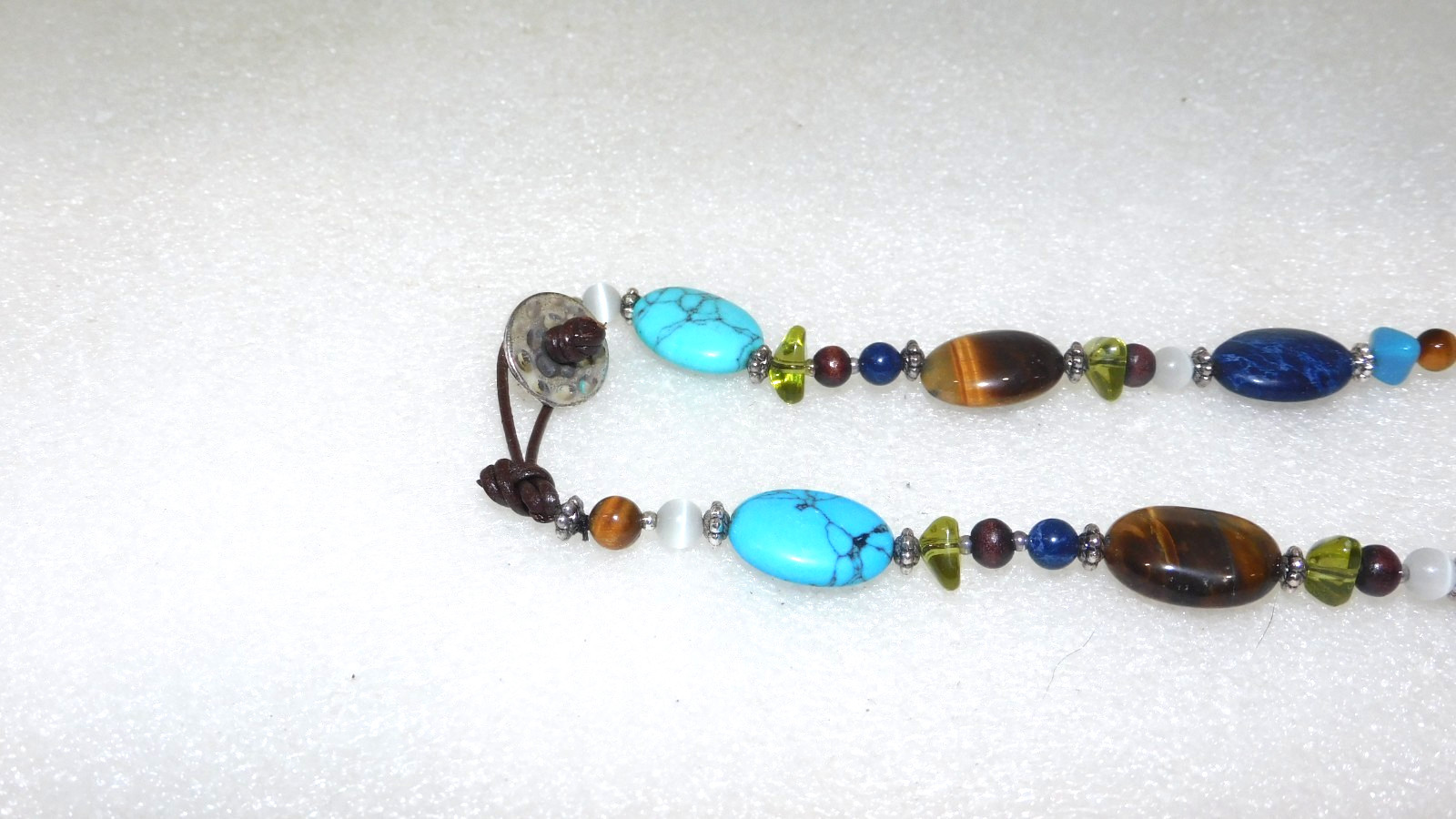 17″ TURQUOISE TIGER EYE STONE & COLORED GLASS BEAD CHOKER BUTTON CLASP NECKLACE