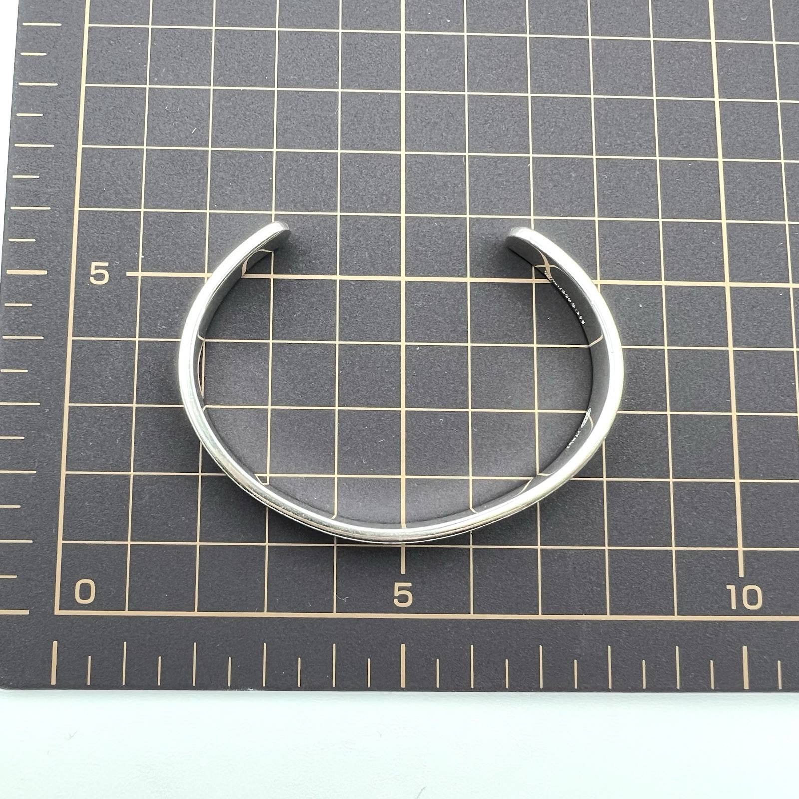 Tiffany & Co Atlas Cuff Bangle 925 Silver 16cm / 6.3in Vintage 1995 Pouch Box
