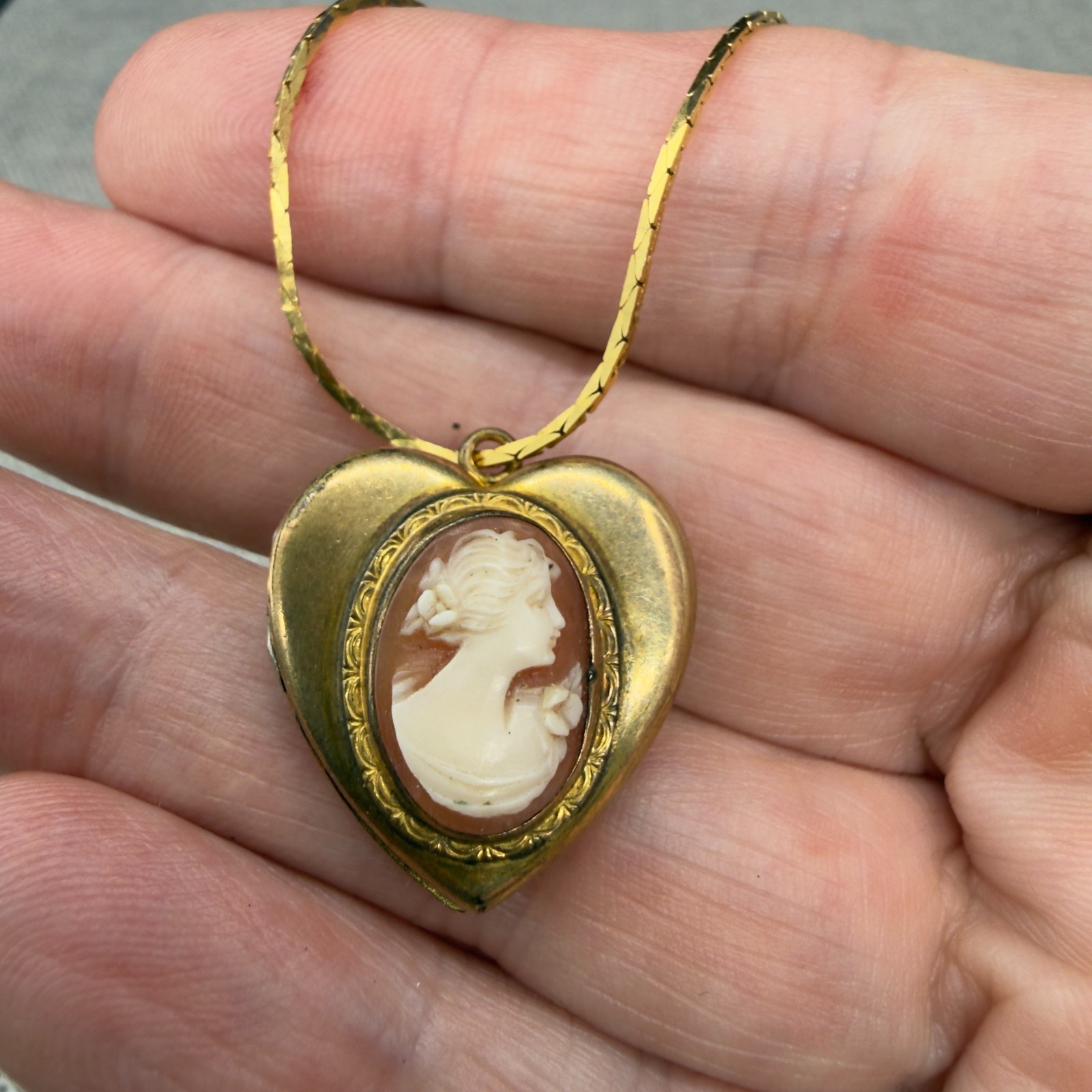 Vintage Necklace Heart Locket Cameo 10 KT Gold Filled Blue Guilloche Inside