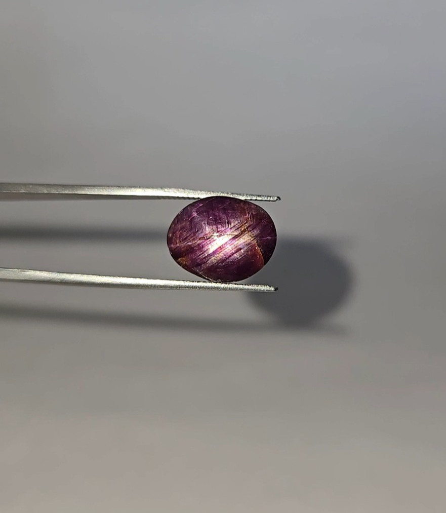 Natural 10.45 ct Star Ruby Pink Oval Cabochon untreated loose gemstone