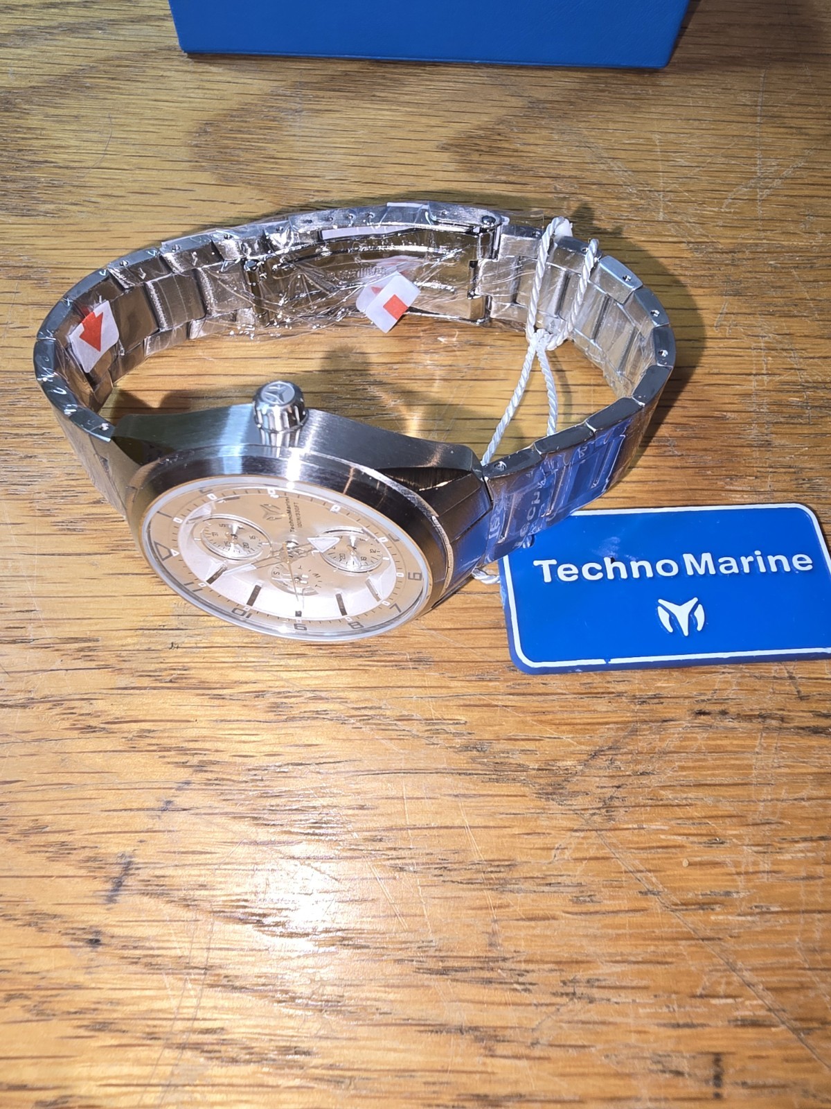 TechnoMarine Women’s Watch Ocean Quantum Quartz Silver Dial Bracelet TM-318109