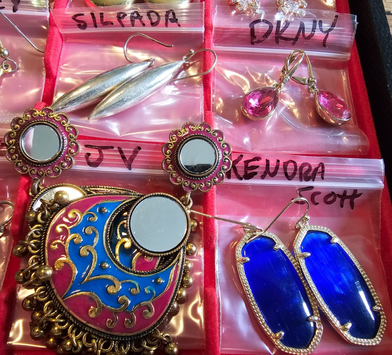 ALL SIGNED 29 Pair Earring lot SILPADA SORRELLI NAPIER MONET TARA DKNY J CREW ++
