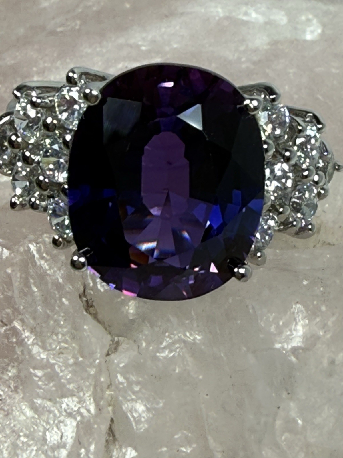 Sterling Silver Ring Size 7.75 Clear And Gorgeous Large Purple Faceted Stone