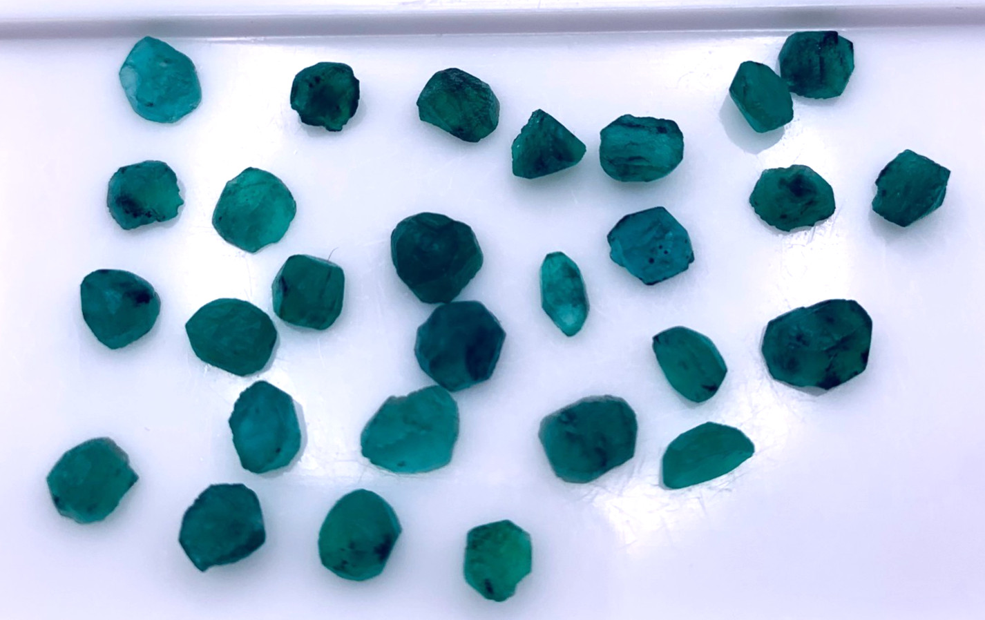 Emerald Preform Rough Lot 28 Pcs 17.15 Tcw Clarity I1 Natural Green Brazil N019