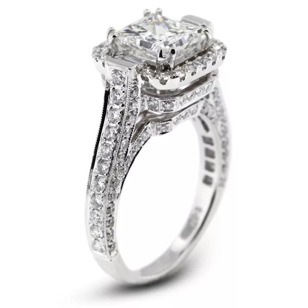 Engagement Ring 18K Gold Under Halo Princess 2.37 Carat Lab-Grown Diamond G VS1