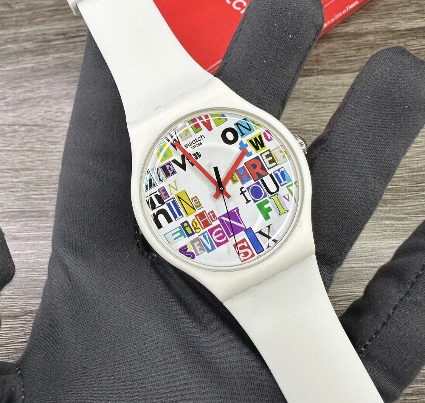 NEW✅LIMITED EDITION✅ Swatch MULTI COLLAGE White Fun 41mm Watch SUOW132