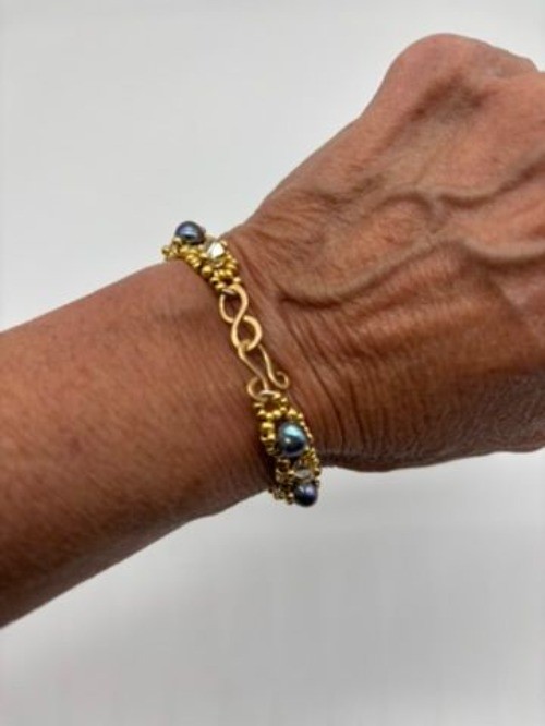 Artisan Made Bracelet Freshwater Pearls Swarovski Crystals 14K GF Clasp Unsigned