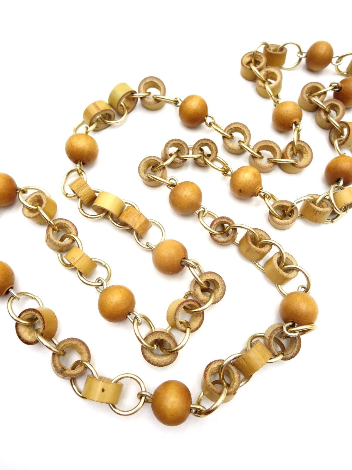VTG Natural Boho Beige Bamboo & Wood Gold Tone 40″ Beaded Necklace Single Strand