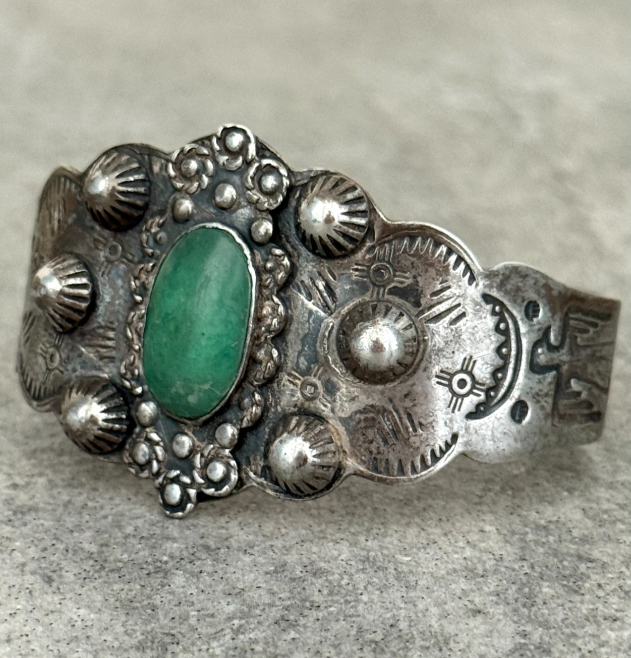 OLD FRED HARVEY era Navajo THUNDERBIRD Turquoise Sterling Bracelet 37+g 7.1 in