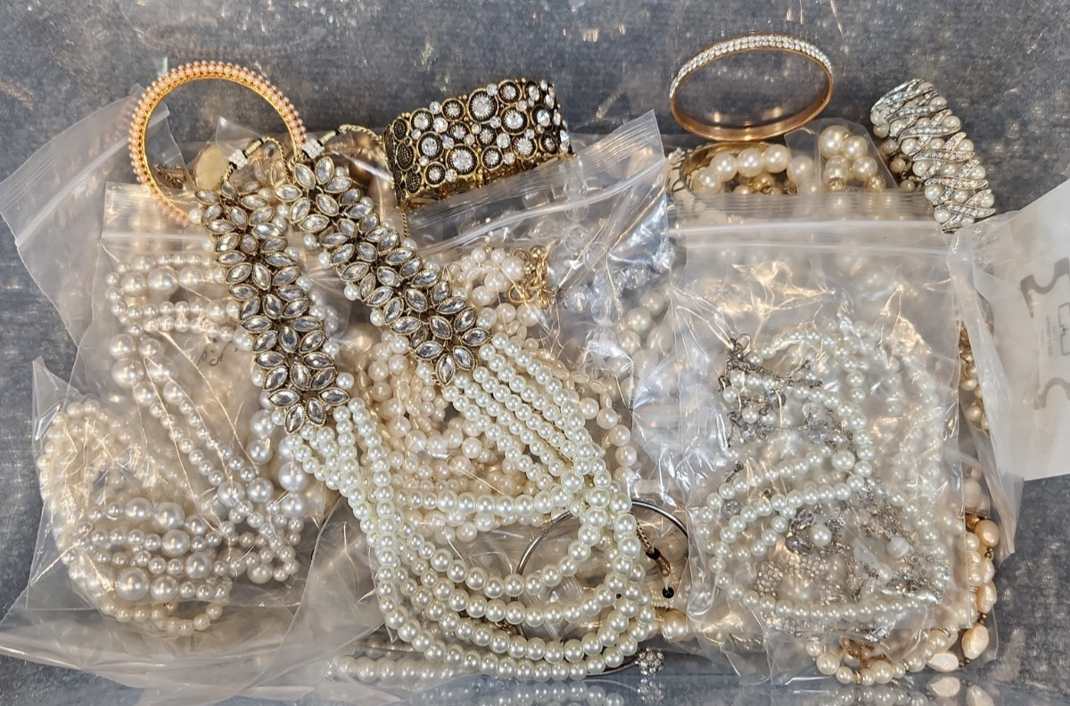 Jewelry Wearable Mother of the Bride Collection 5 Lbs #700 See Description