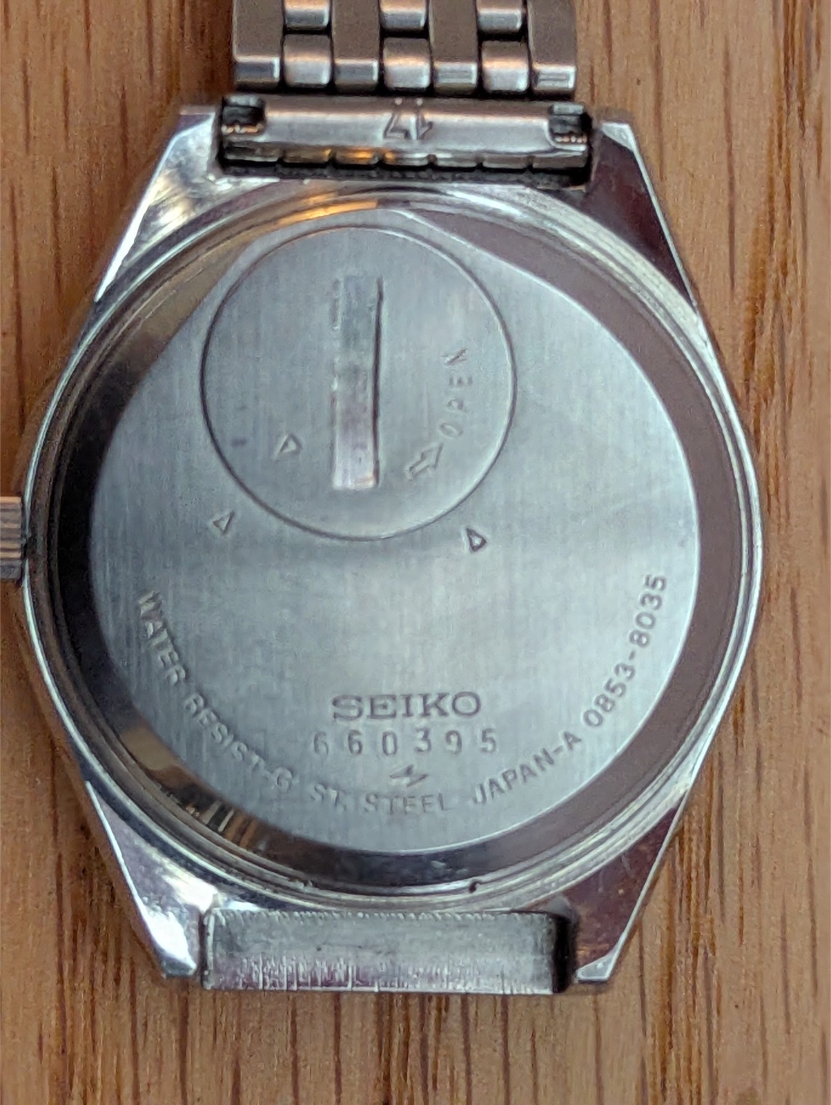 Seiko King Quartz Dress Watch 0853-8035