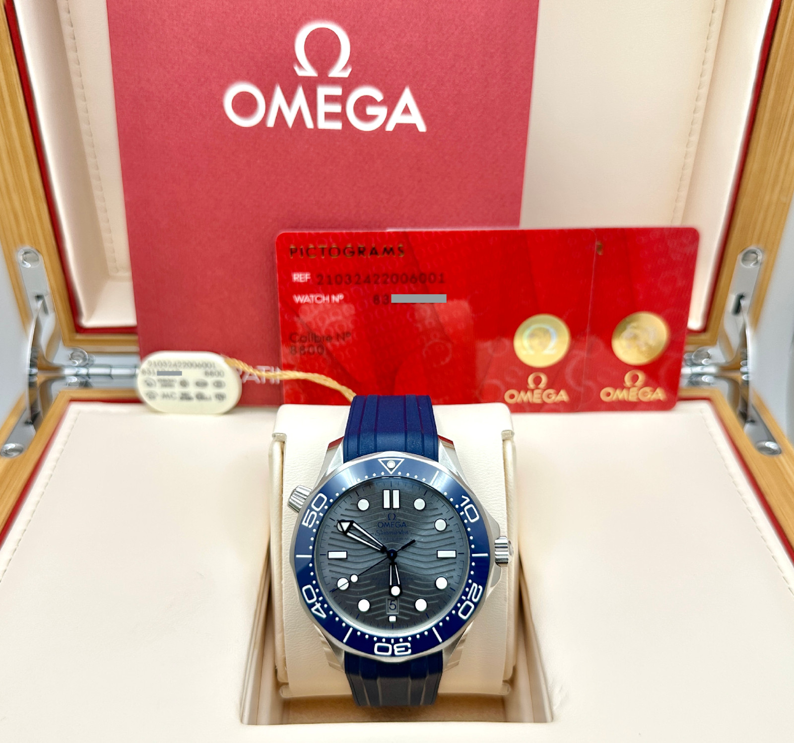OMEGA Seamaster Diver 300M 210.32.42.20.06.001 Blue Ceramic Steel Box Paper