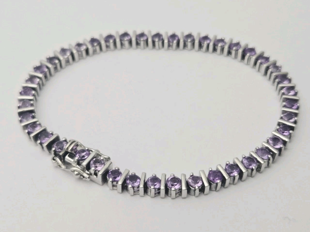 925 Sterling Silver Round Cut Amethyst Women’s Tennis Bracelet 6.7″
