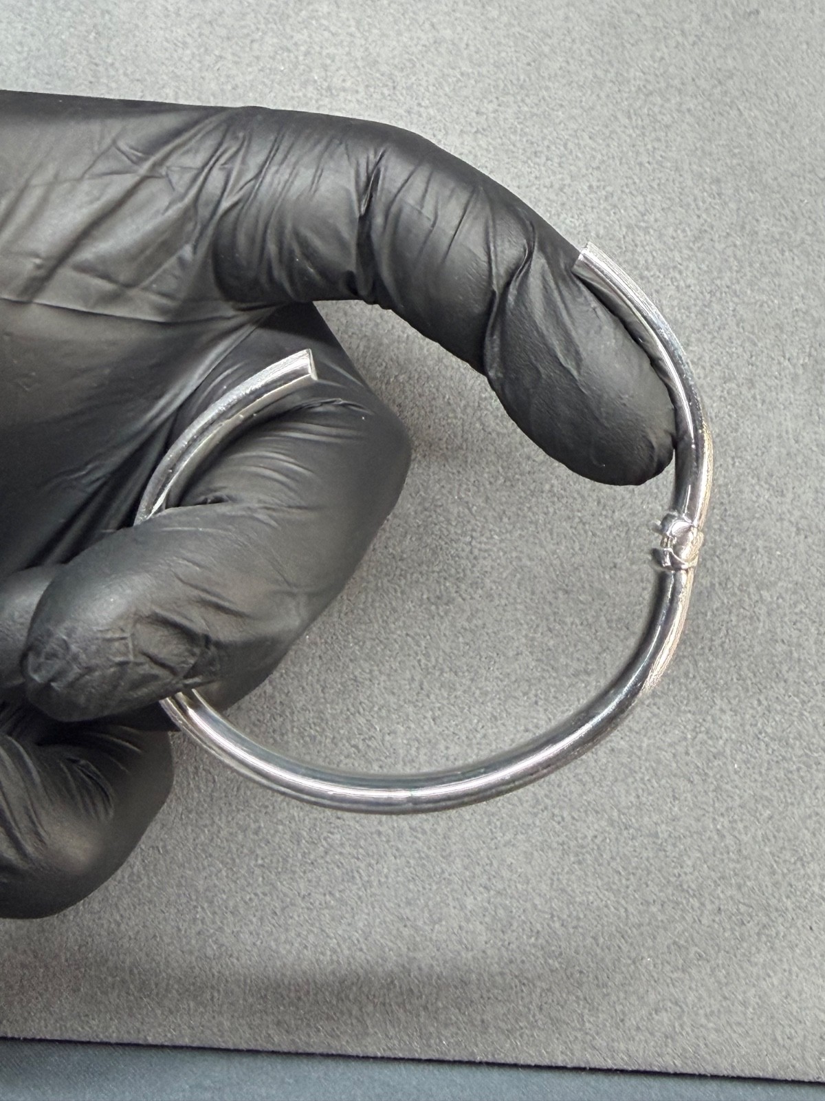 VINTAGE MILOR ITALY 950 Ultrafine Silver Textured Hinged Bracelet 6.75inch / 51g