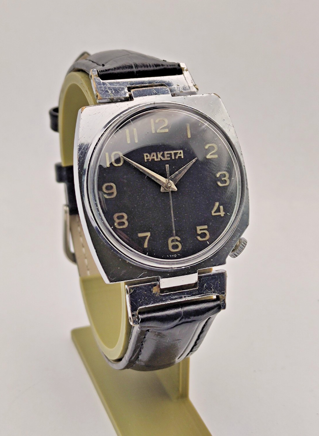 Raketa 2609 Canister Soviet Vintage Mechanical Wristwatch USSR Serviced Watch