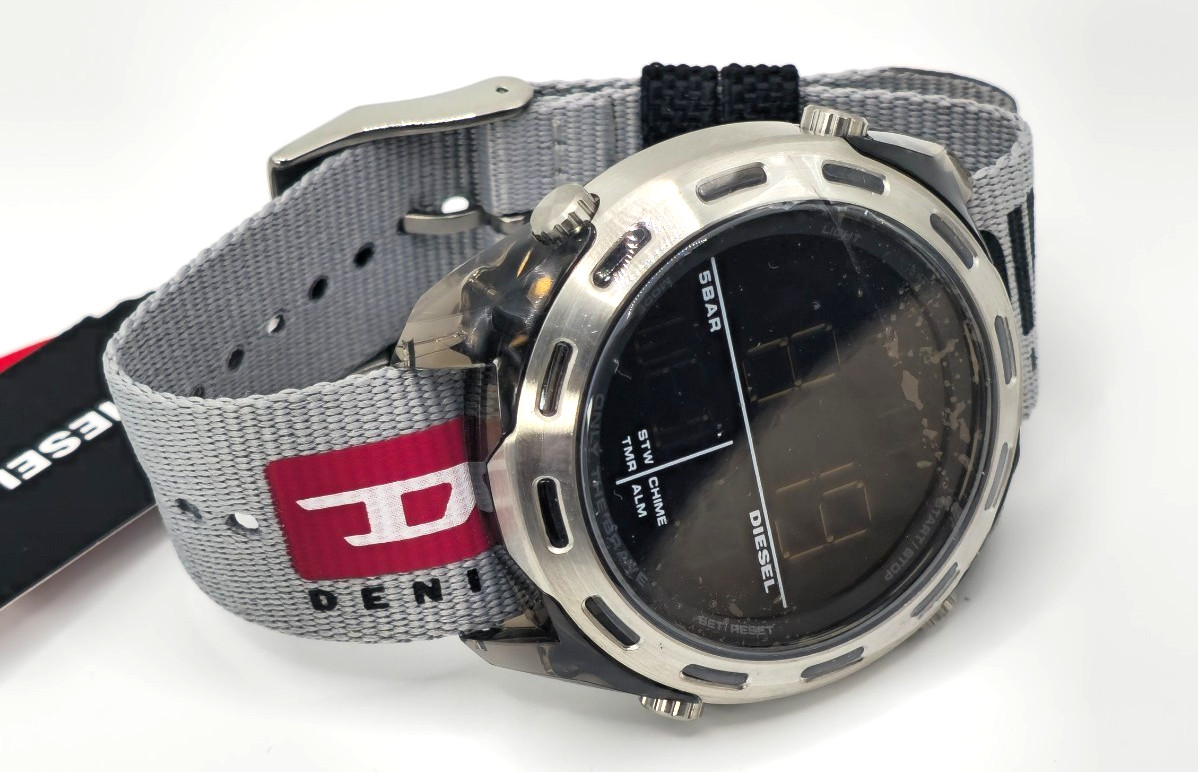 Diesel DZ1894 Men’s Digital Watch Gray Nylon Strap 5 Bar Large Face