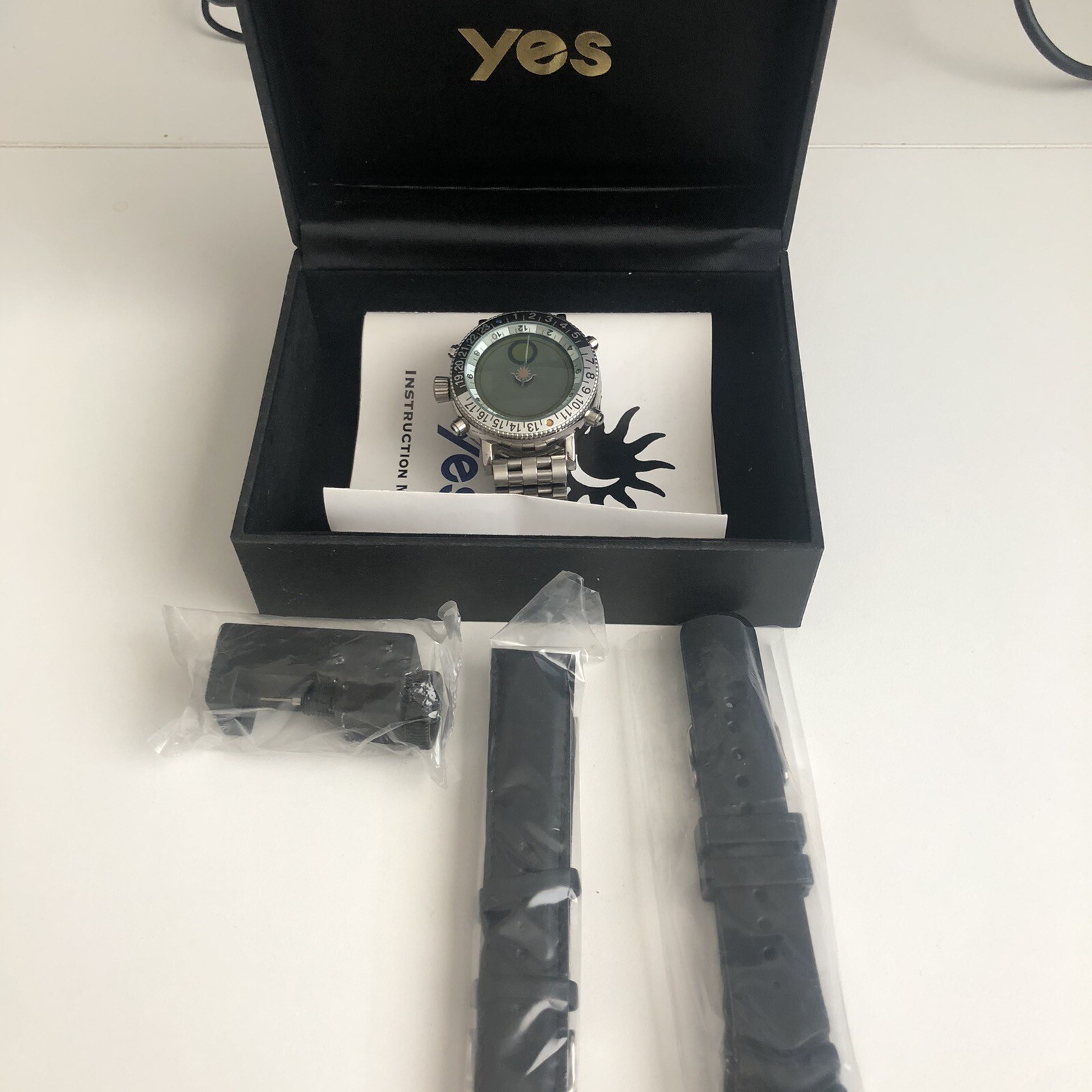 Yes Watch Cozmo k400w