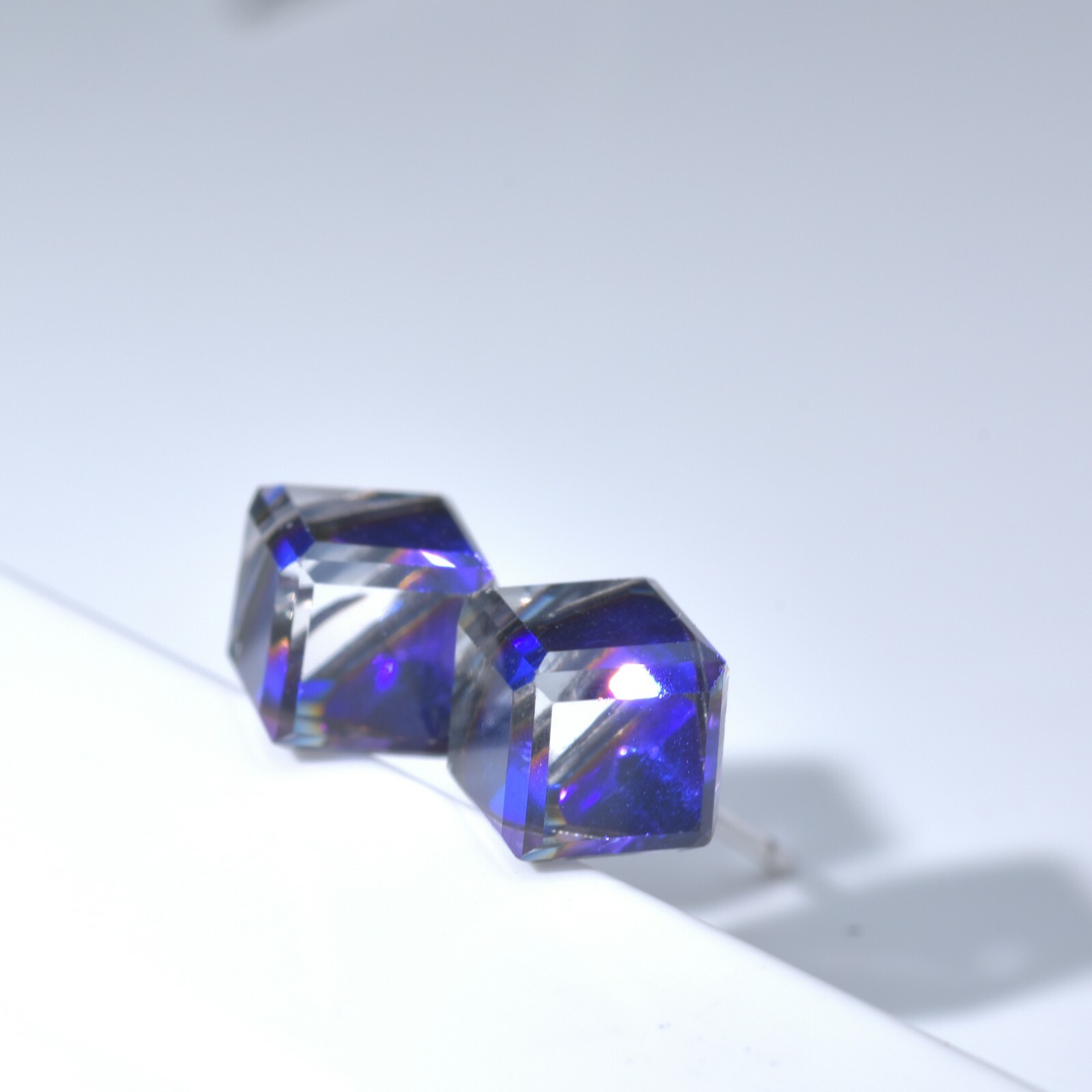 925 Sterling Silver stud made with Swarovski crystal magic cube classic earrings