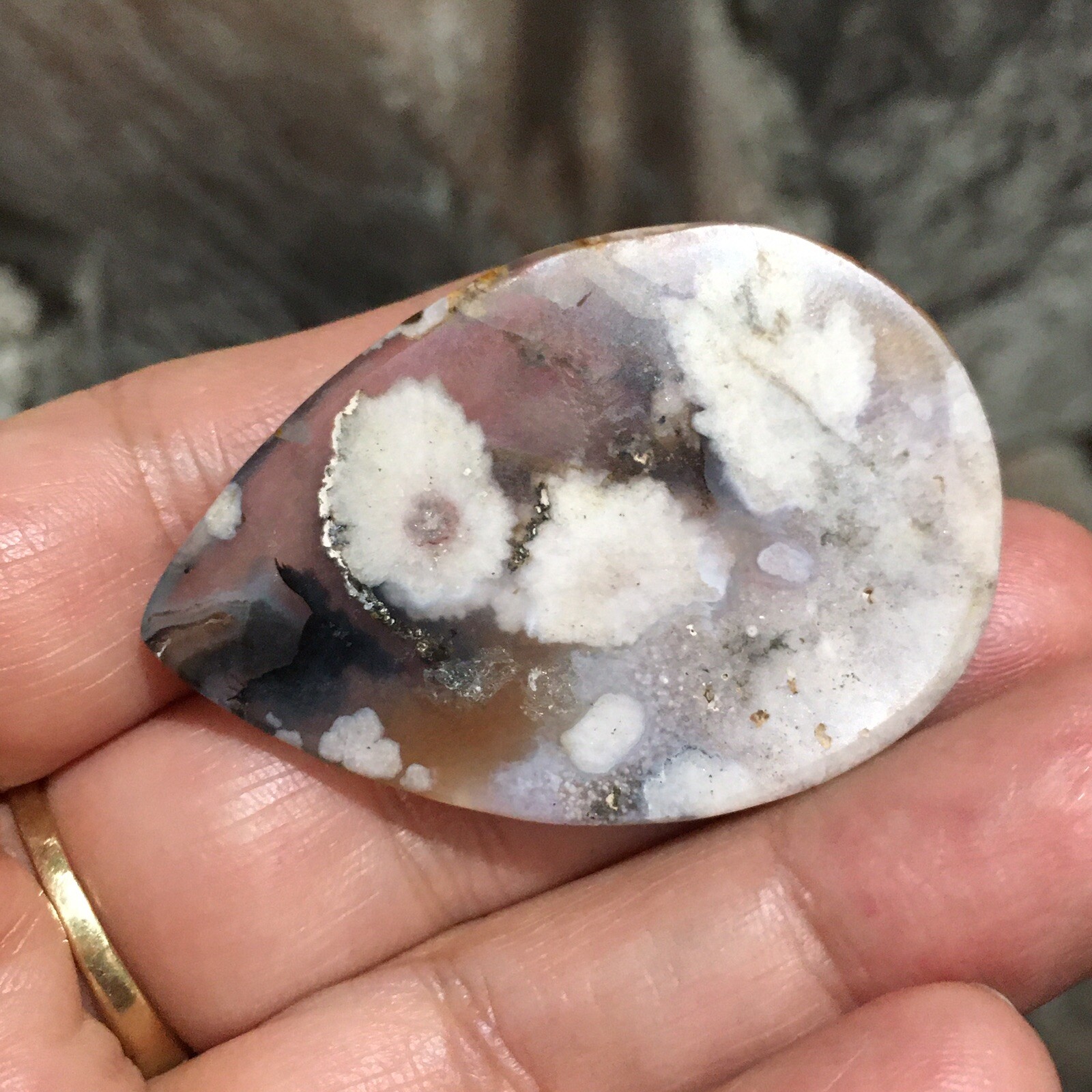 48×32.9×4.5mm Fine Collectors’ Flower Picture Plume Agate Teardrop Cabochon Gem