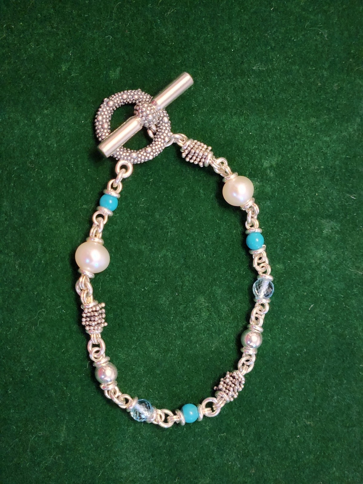 Michael Dawkins 925 Sterling 7″ Pearl Turquoise Crystal Toggle Bracelet