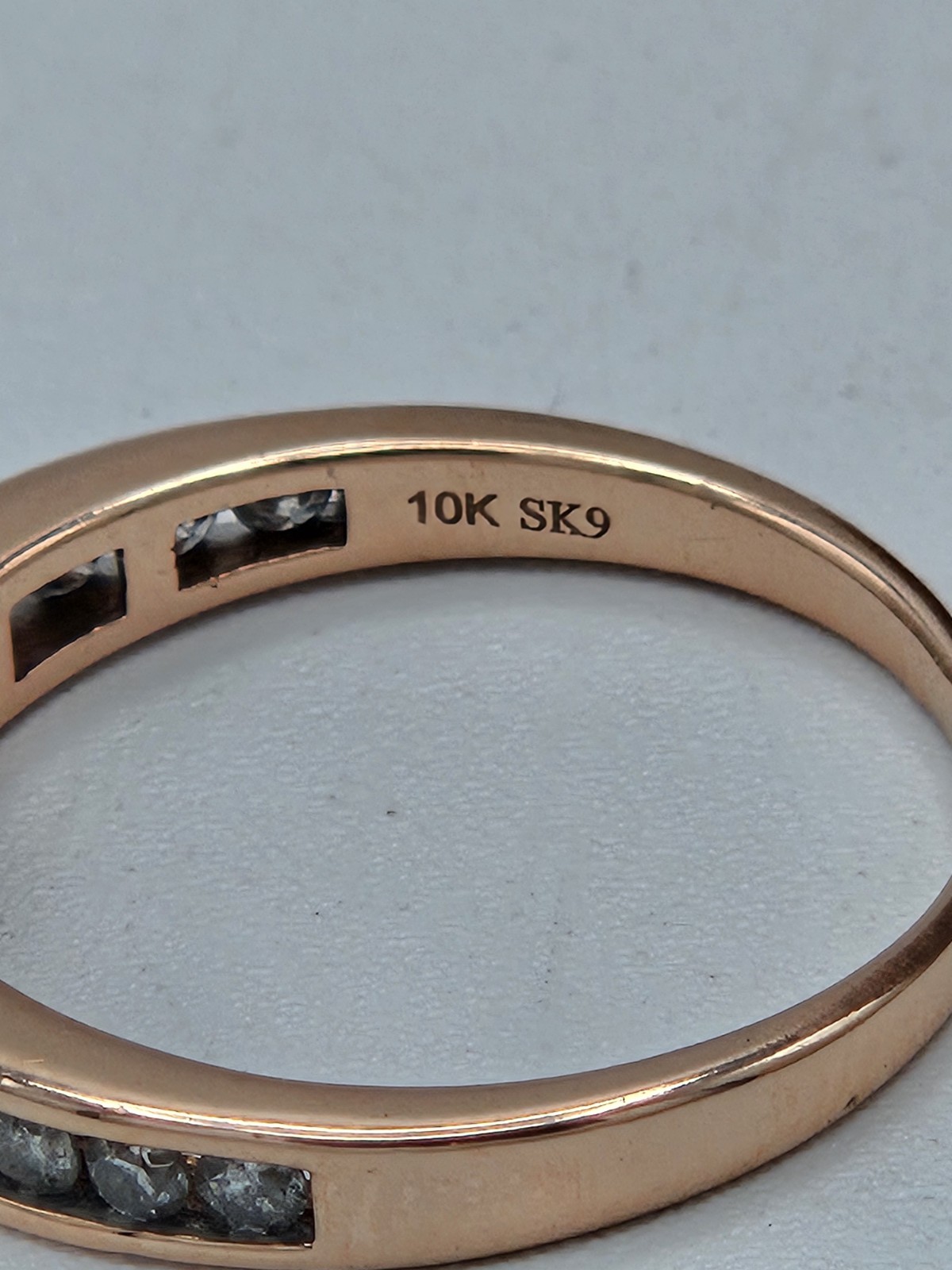 Allure Gems 10K Rose Gold Channel Set Diamond Anniversary Band Sz 8