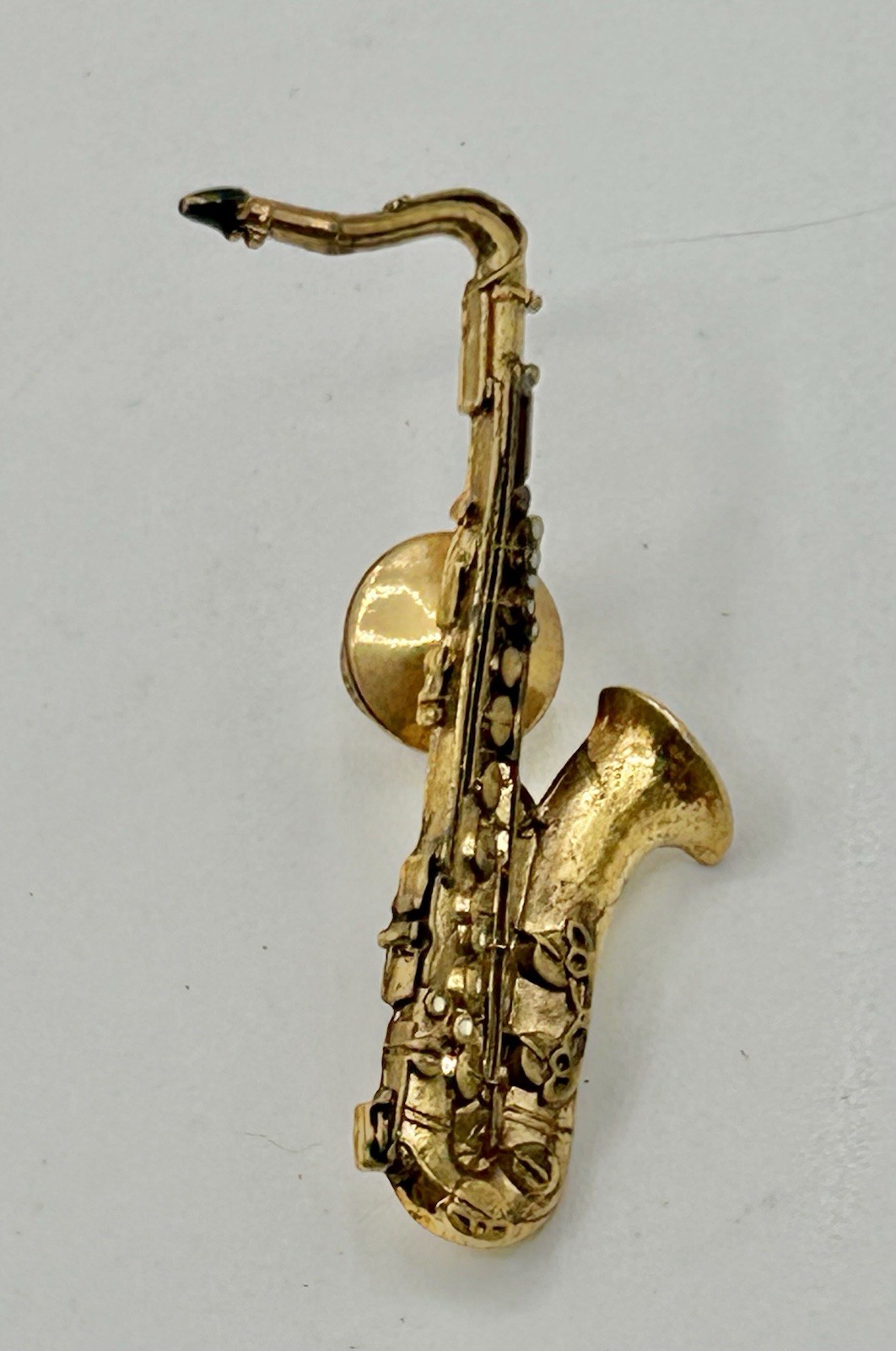 Future Primitive Saxophone Gold Tone Instrument Lapel Pin