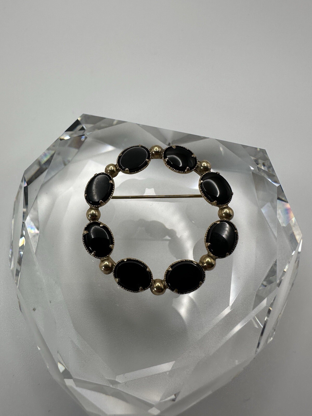 Vintage Bal Ron 12k GG Circle Onyx Brooch 3.6cm JB10