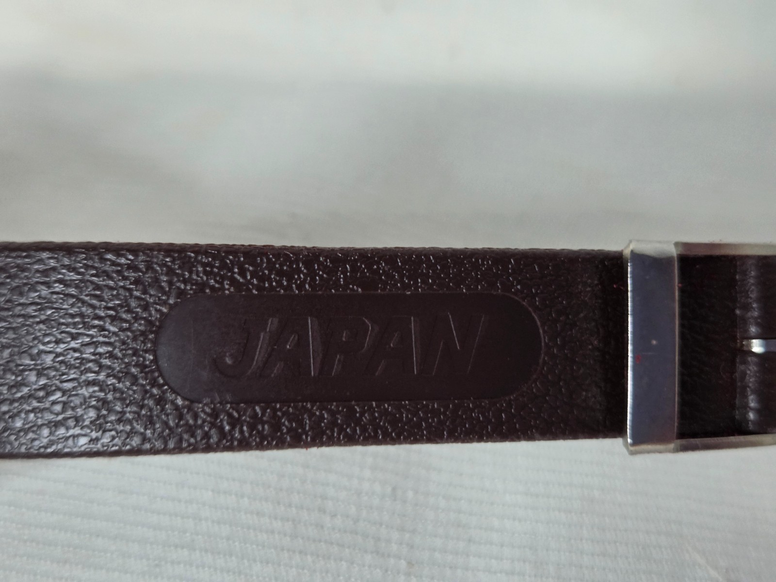 VINTAGE 1970’S 1980’S Q & Q MANUAL WIND ROMAN NUMERAL WATCH WITH BOX JAPAN