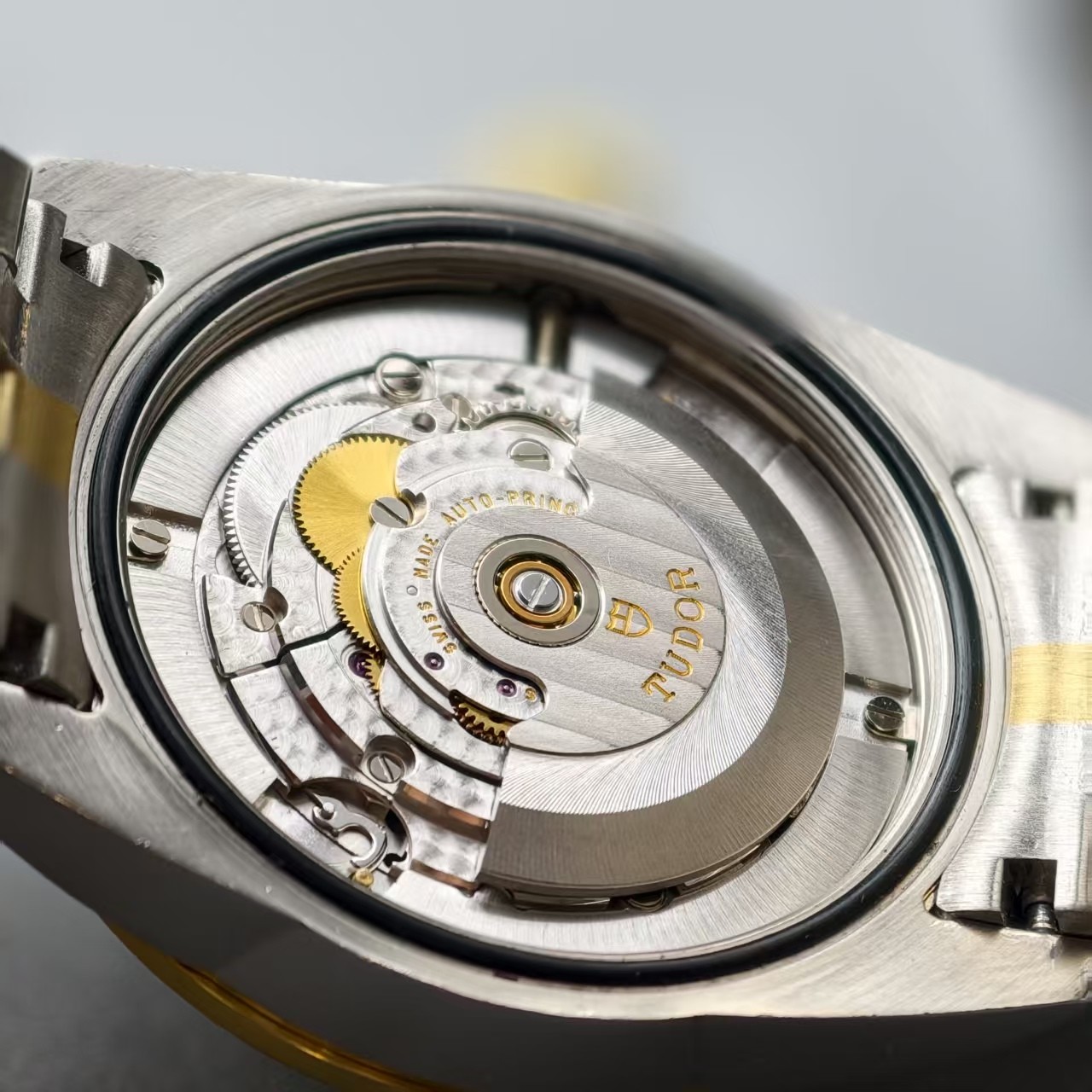 Tudor Gilding Scale Dial Glamour M56003 Men’s Watch Automatic 39mm Date
